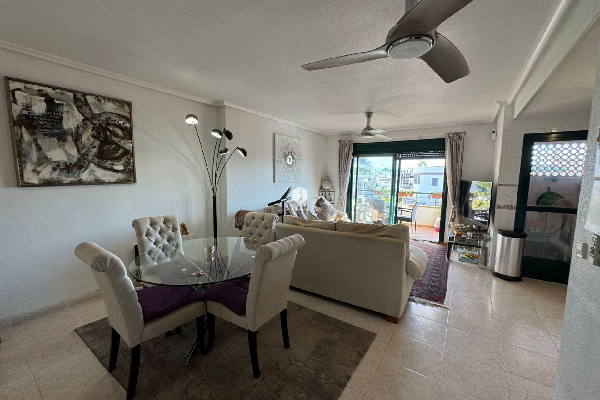 Tweedehands - Appartement / flat -
Dehesa de Campoamor - Costa Blanca