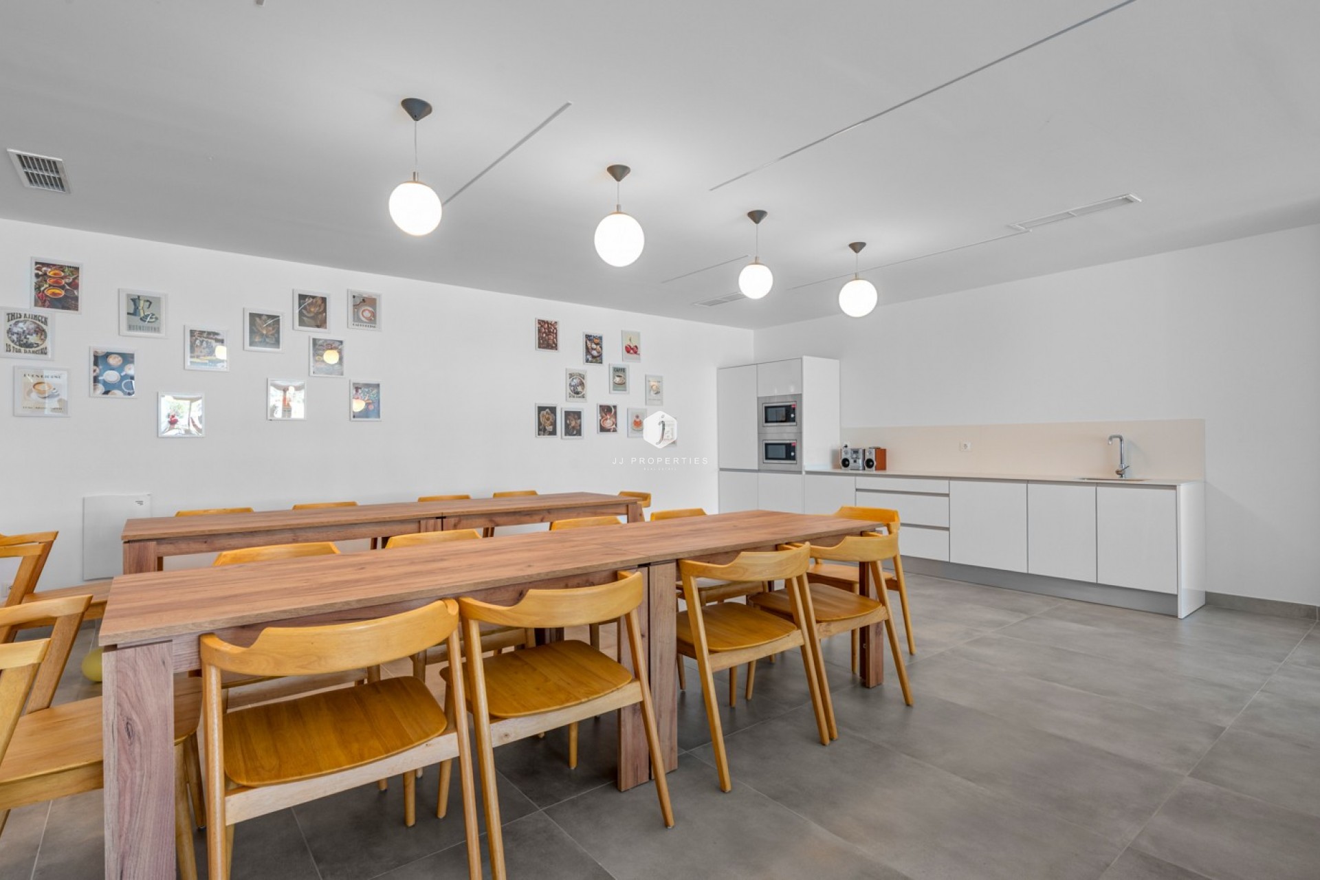 Tweedehands - Appartement / flat -
Dehesa de Campoamor - Costa Blanca