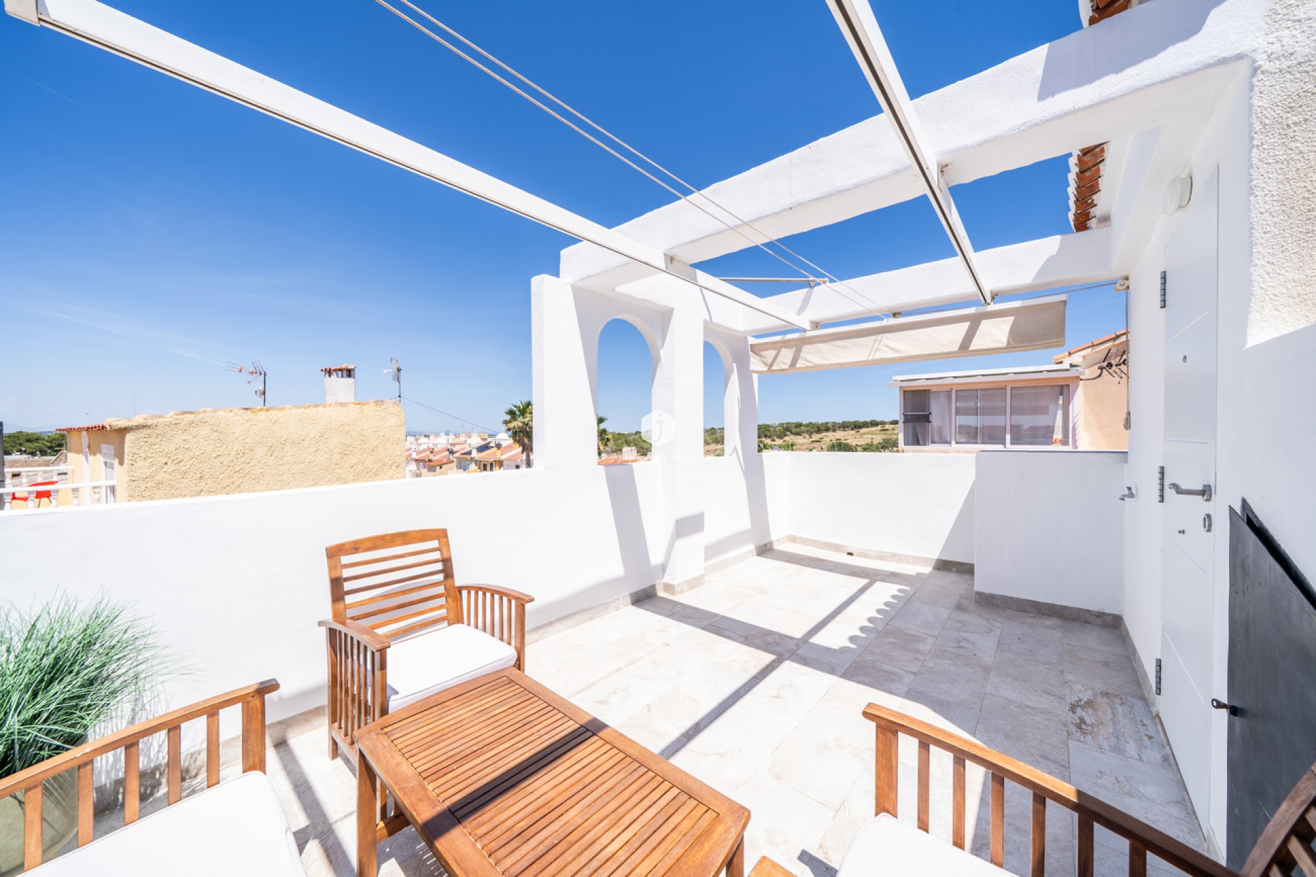 Tweedehands - Appartement / flat -
El Chaparral - Costa Blanca