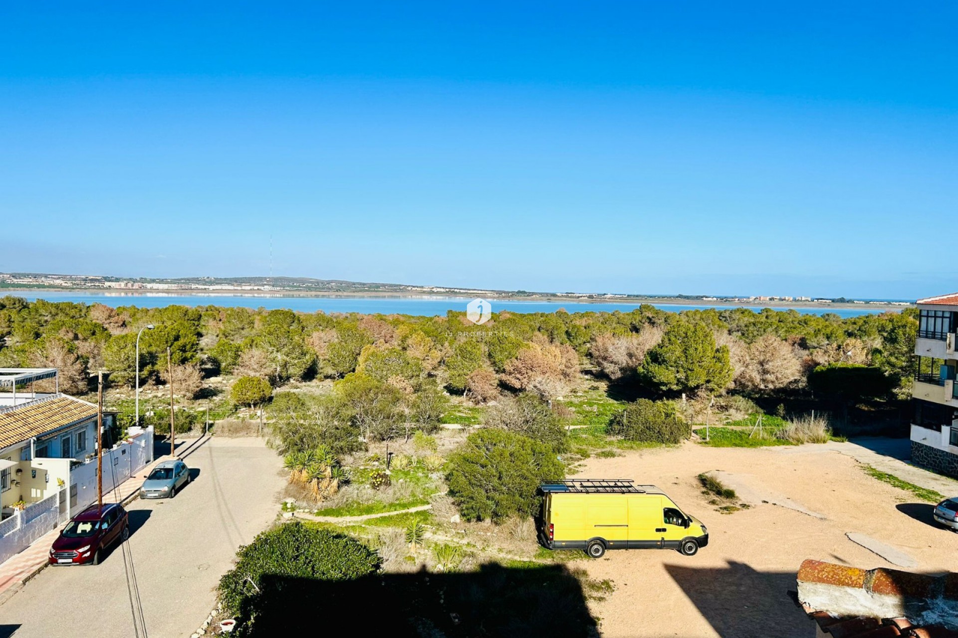 Tweedehands - Appartement / flat -
El Chaparral - Inland