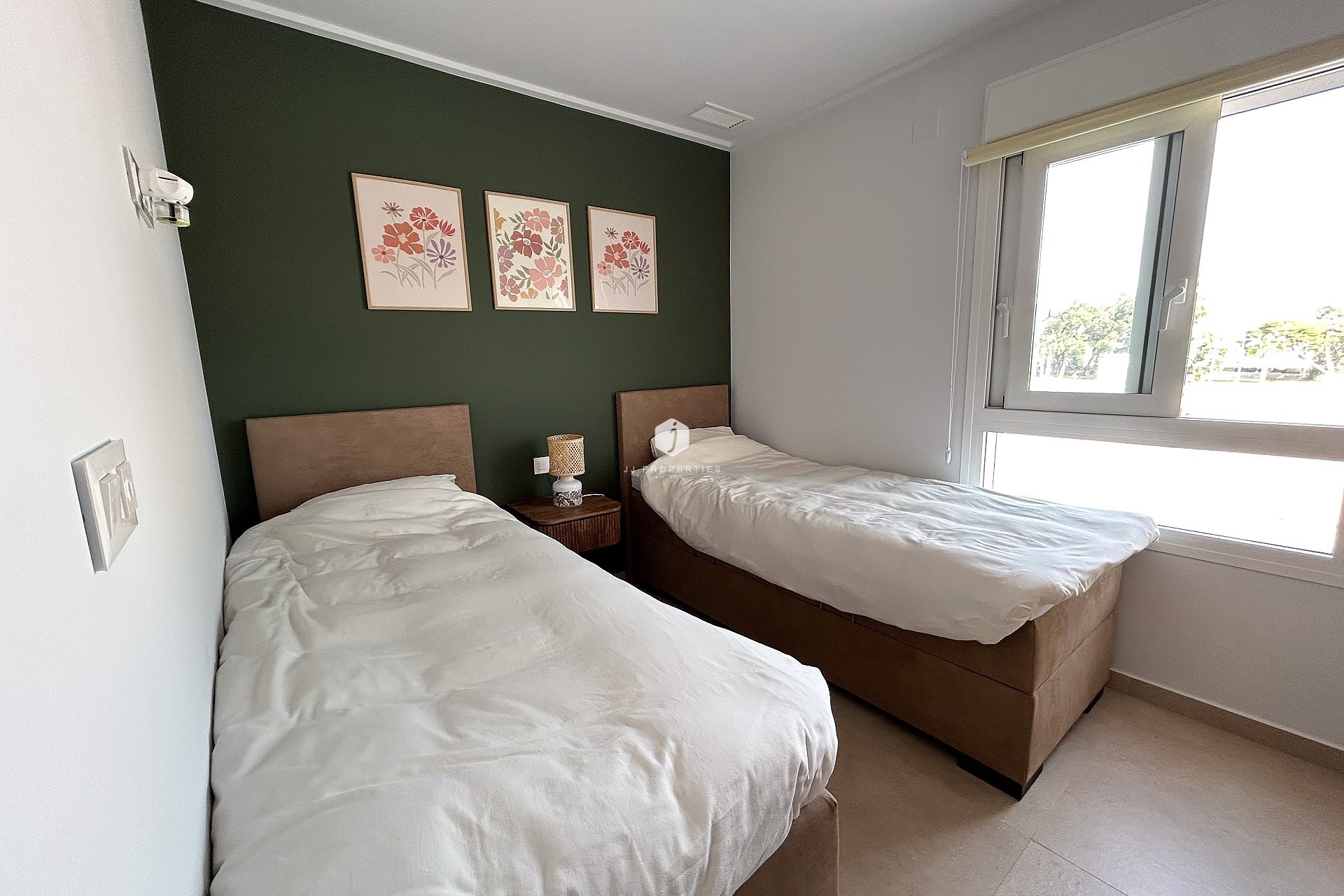 Tweedehands - Appartement / flat -
El Raso - Costa Blanca