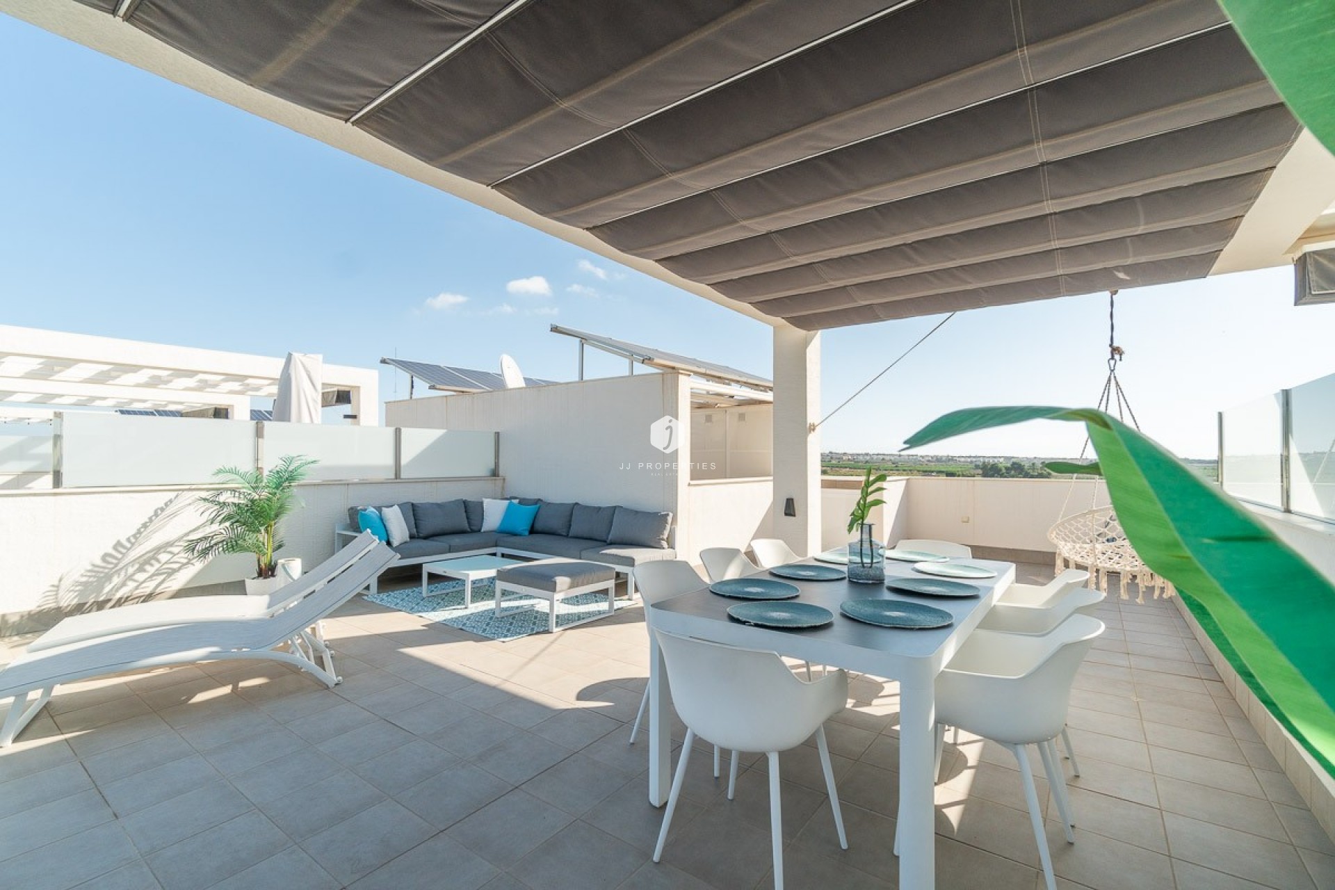 Tweedehands - Appartement / flat -
El Raso - Costa Blanca