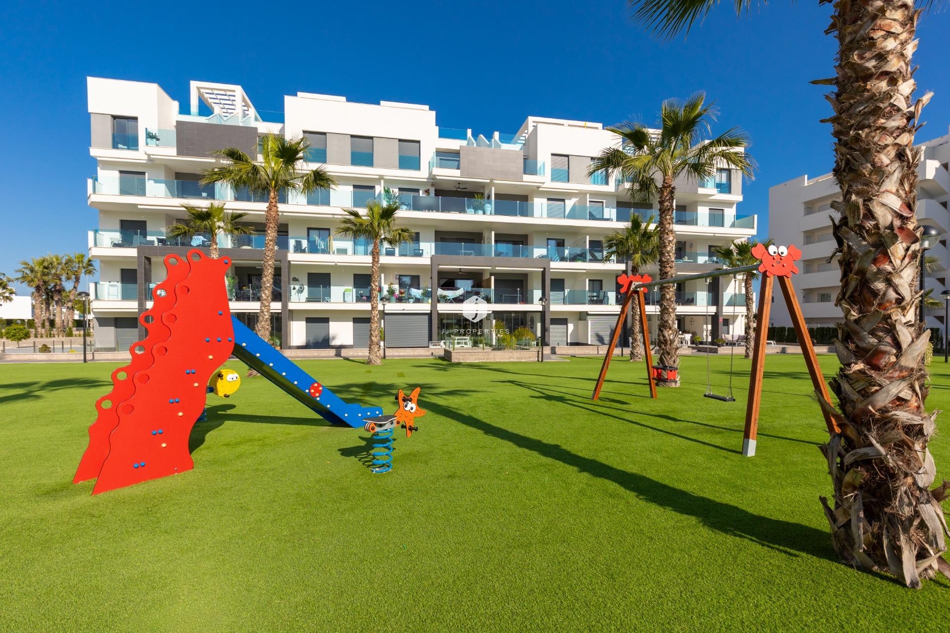 Tweedehands - Appartement / flat -
Guardamar del Segura - El Raso