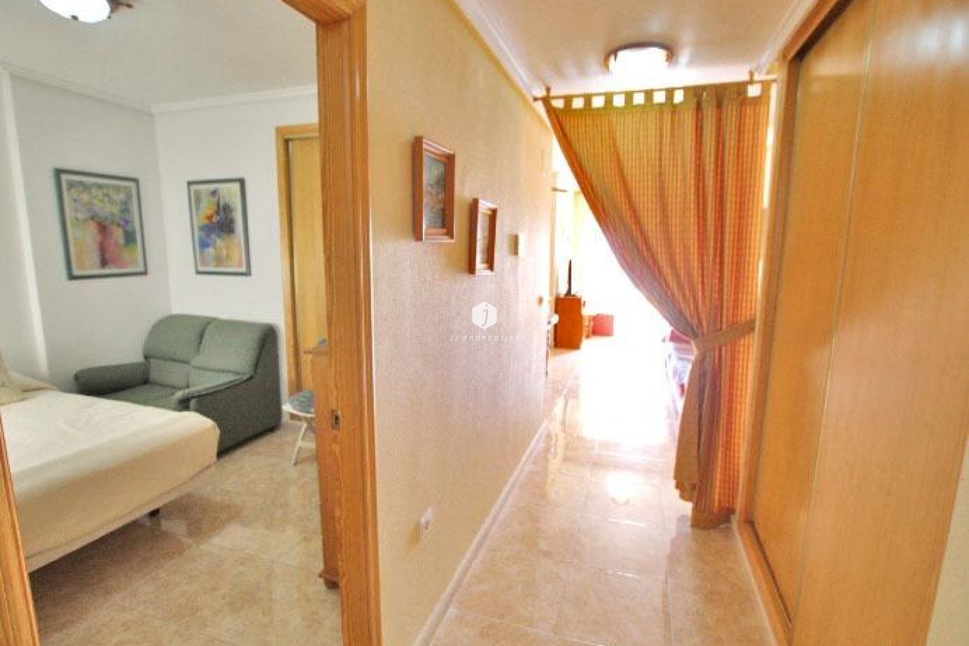 Tweedehands - Appartement / flat -
Guardamar del Segura - Pueblo