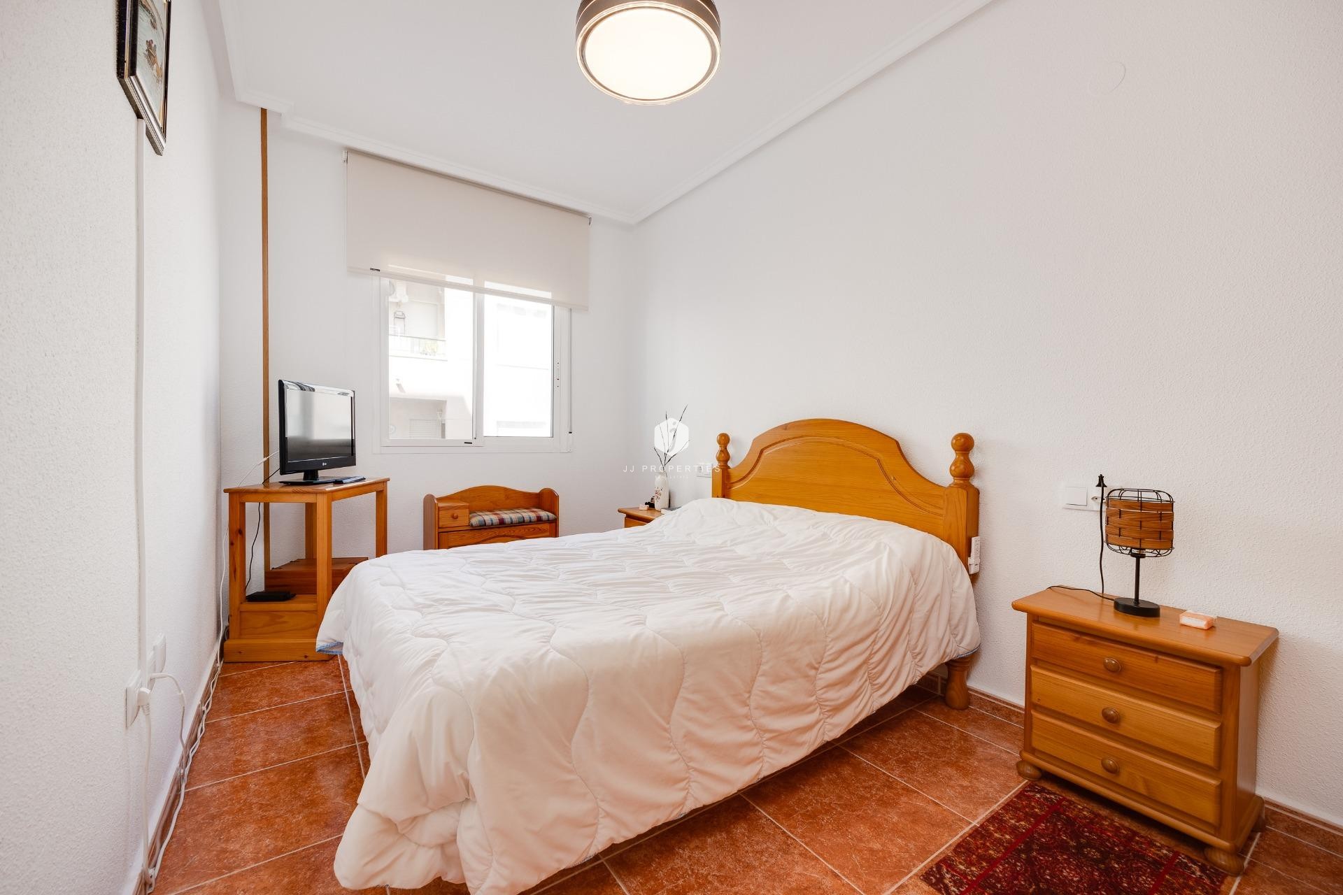 Tweedehands - Appartement / flat -
Guardamar del Segura - Pueblo
