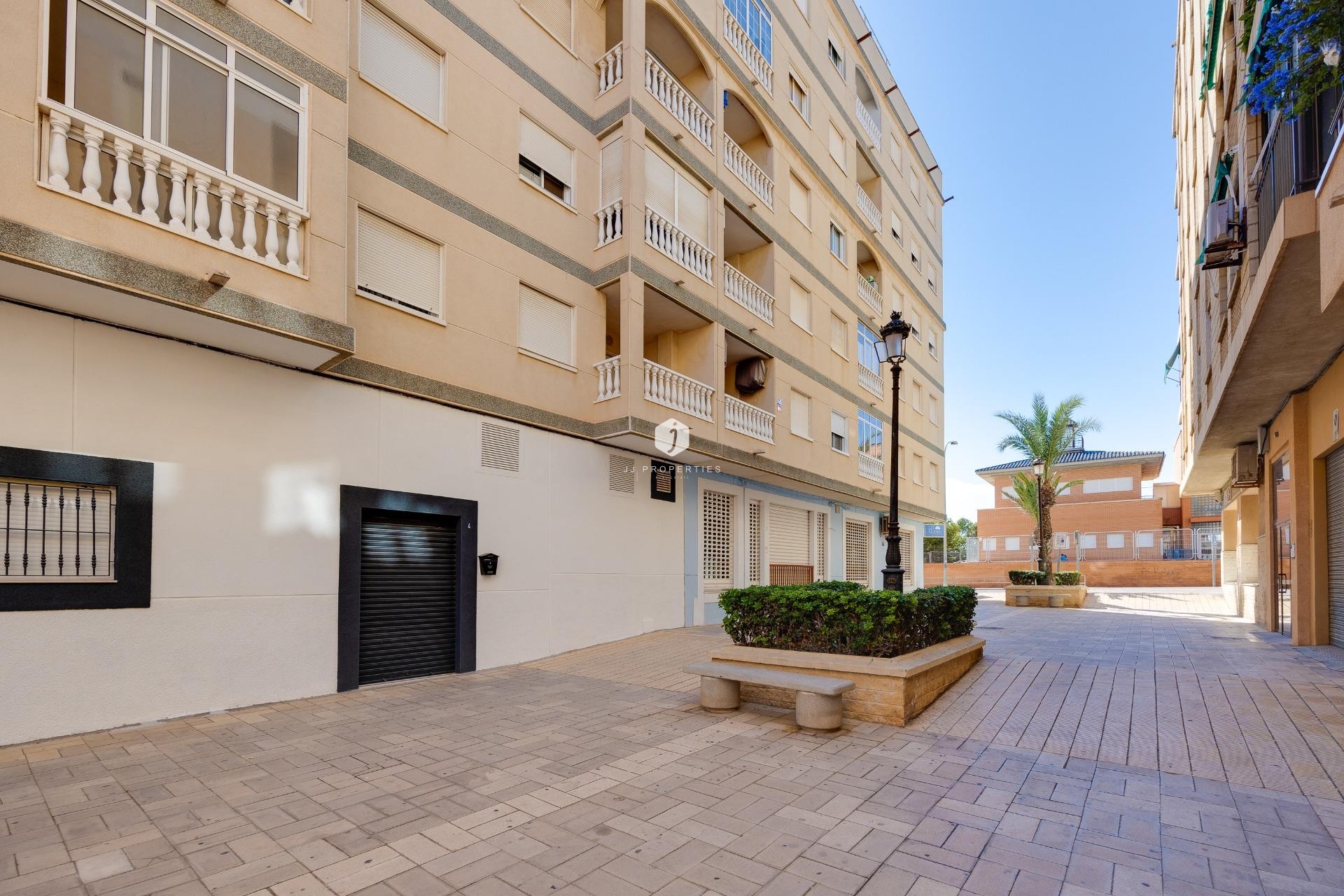 Tweedehands - Appartement / flat -
Guardamar del Segura - Pueblo