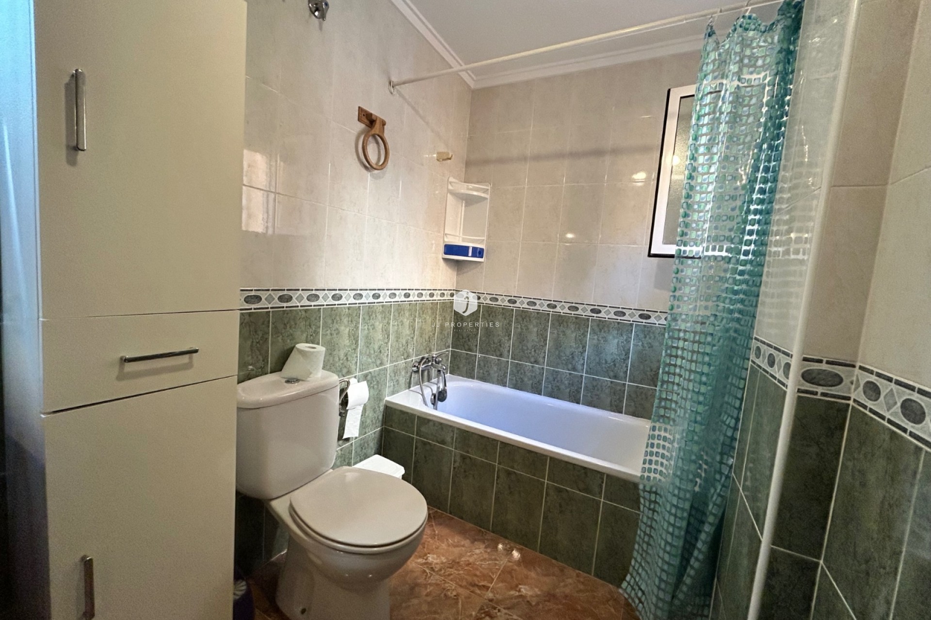 Tweedehands - Appartement / flat -
Jacarilla - Inland