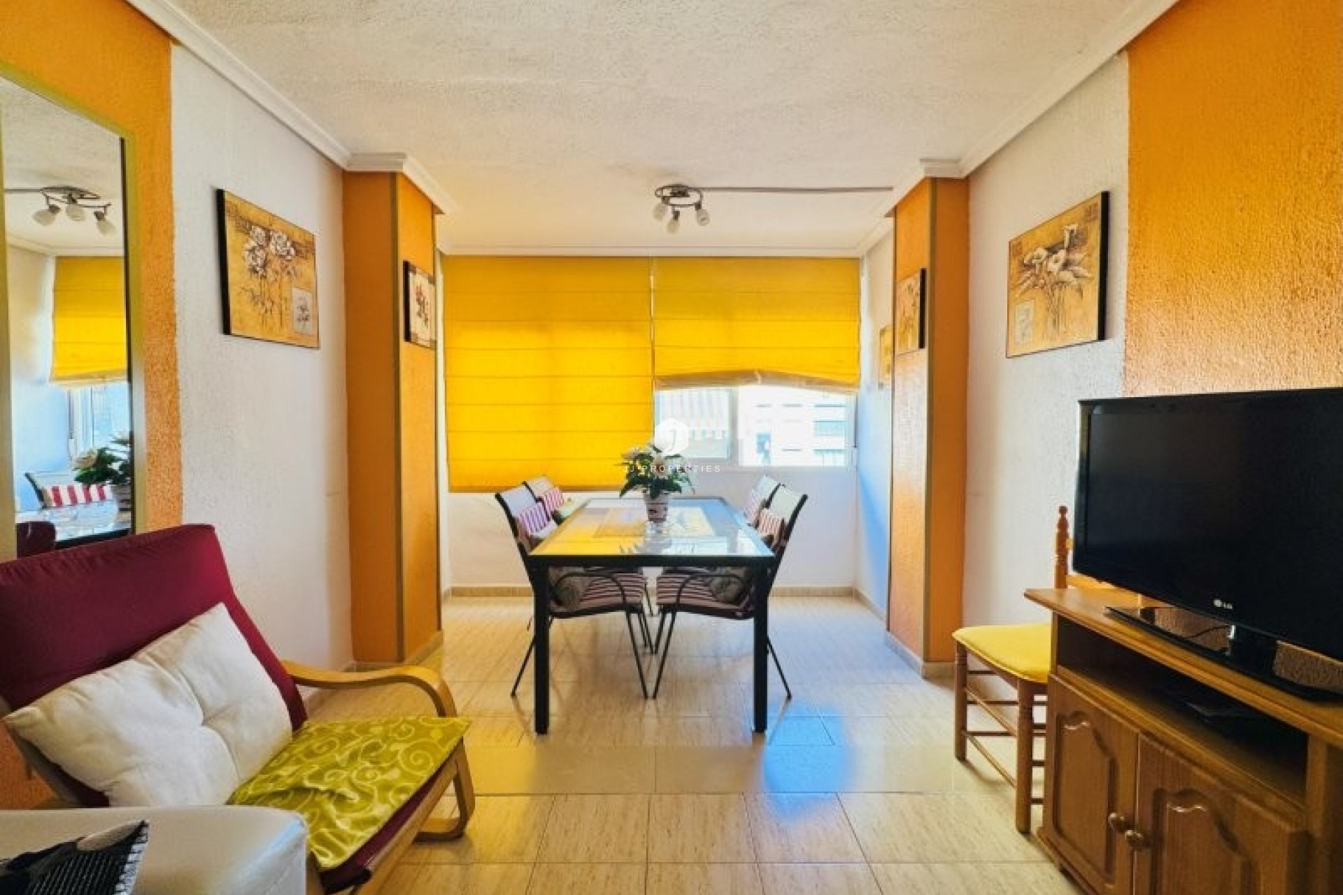 Tweedehands - Appartement / flat -
La Mata - Costa Blanca