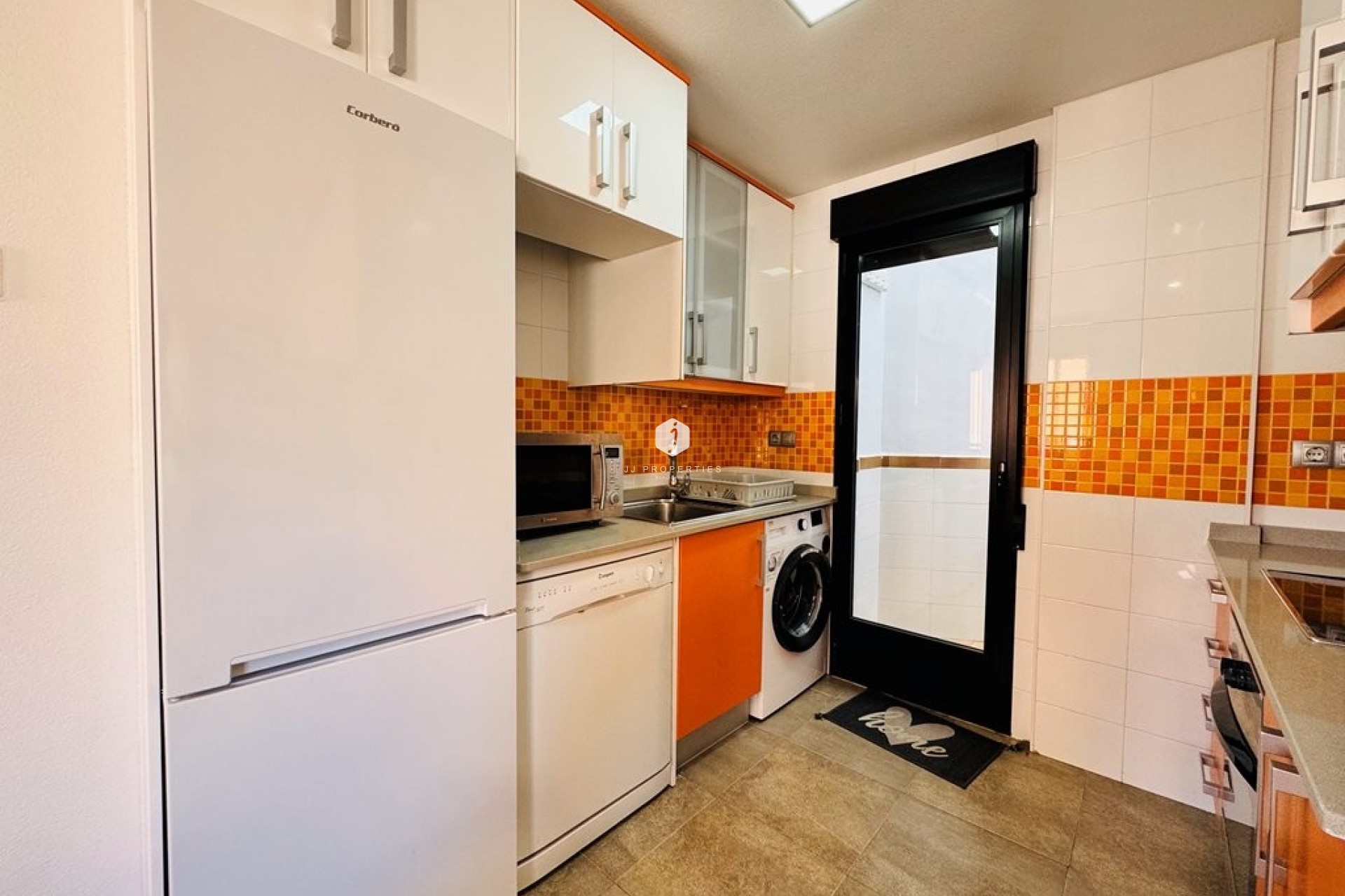 Tweedehands - Appartement / flat -
La Mata - Costa Blanca