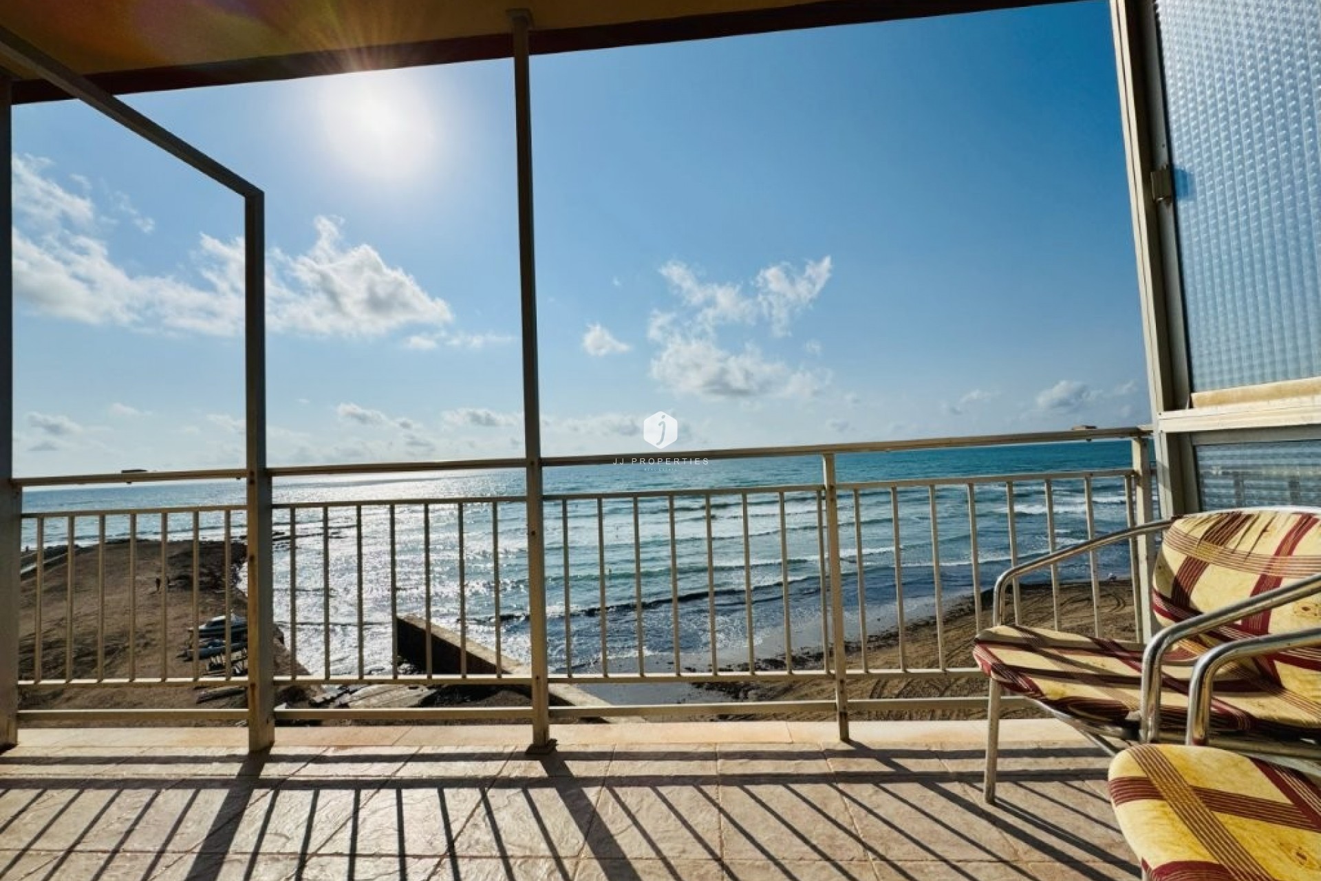 Tweedehands - Appartement / flat -
La Mata - Costa Blanca