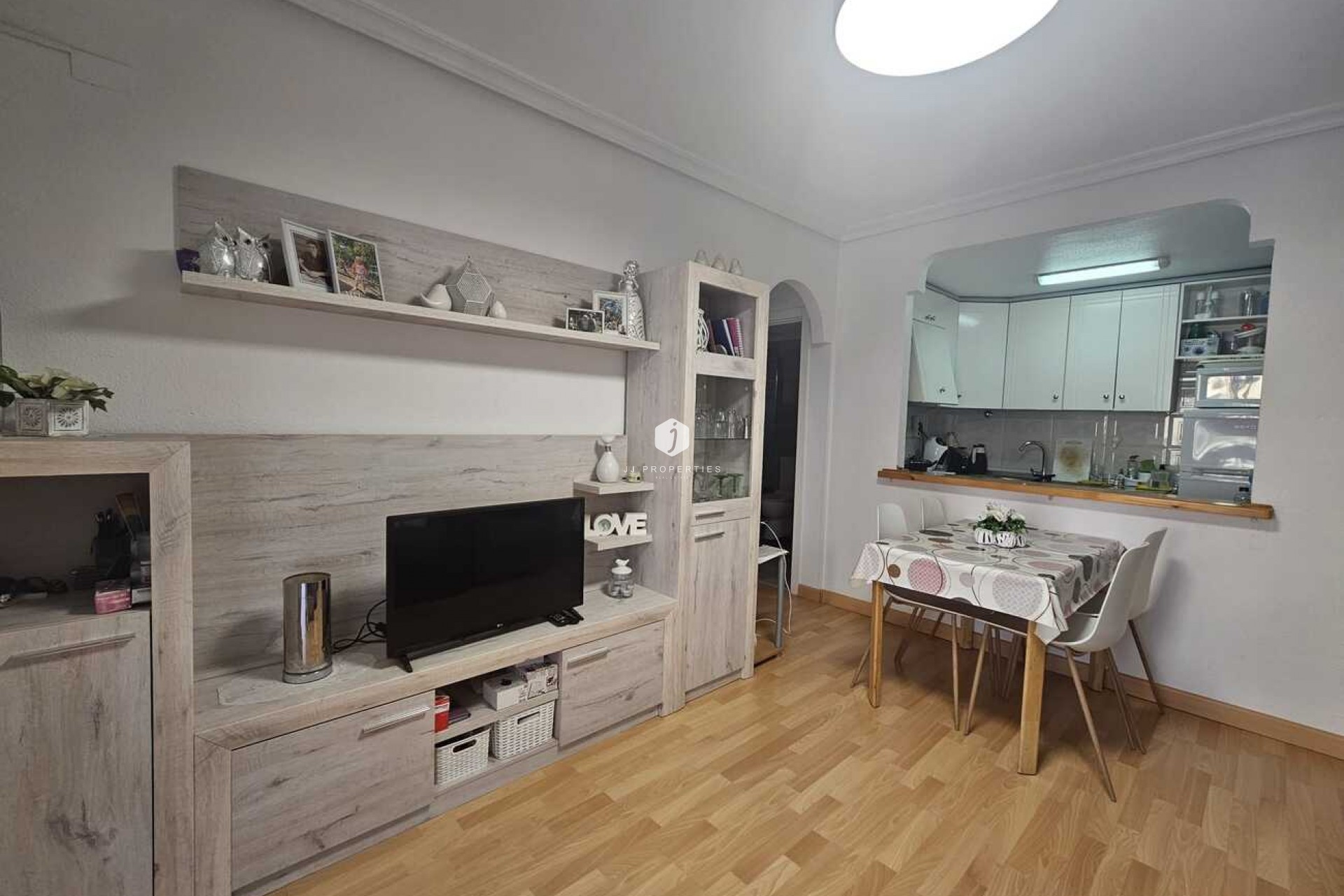 Tweedehands - Appartement / flat -
La Mata - Costa Blanca