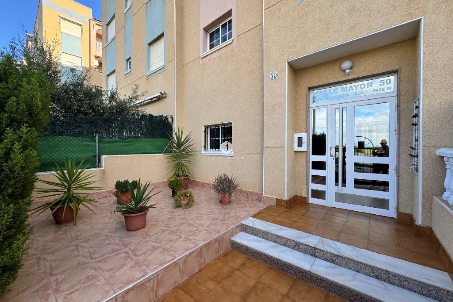 Tweedehands - Appartement / flat -
La Mata - Costa Blanca