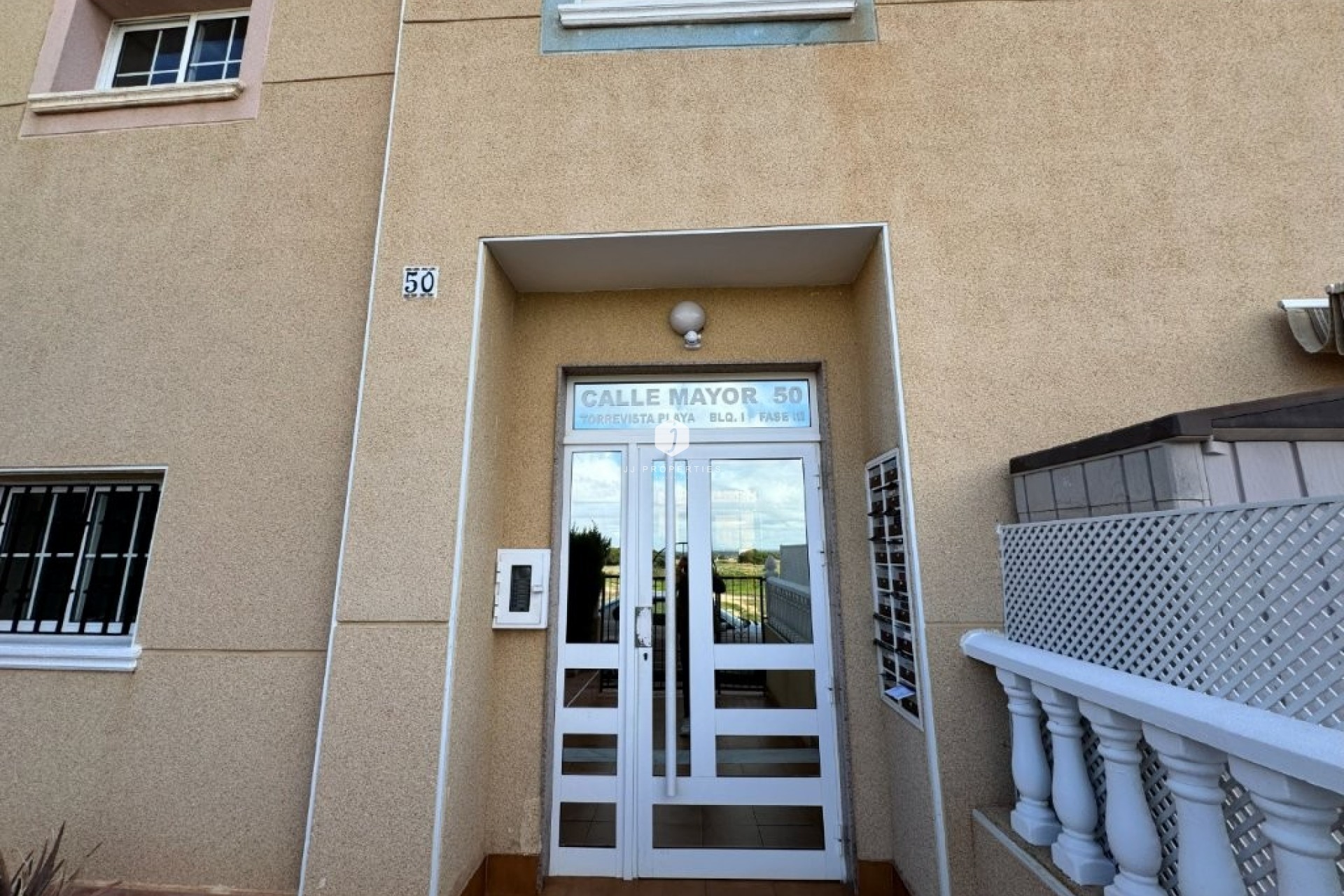 Tweedehands - Appartement / flat -
La Mata - Costa Blanca