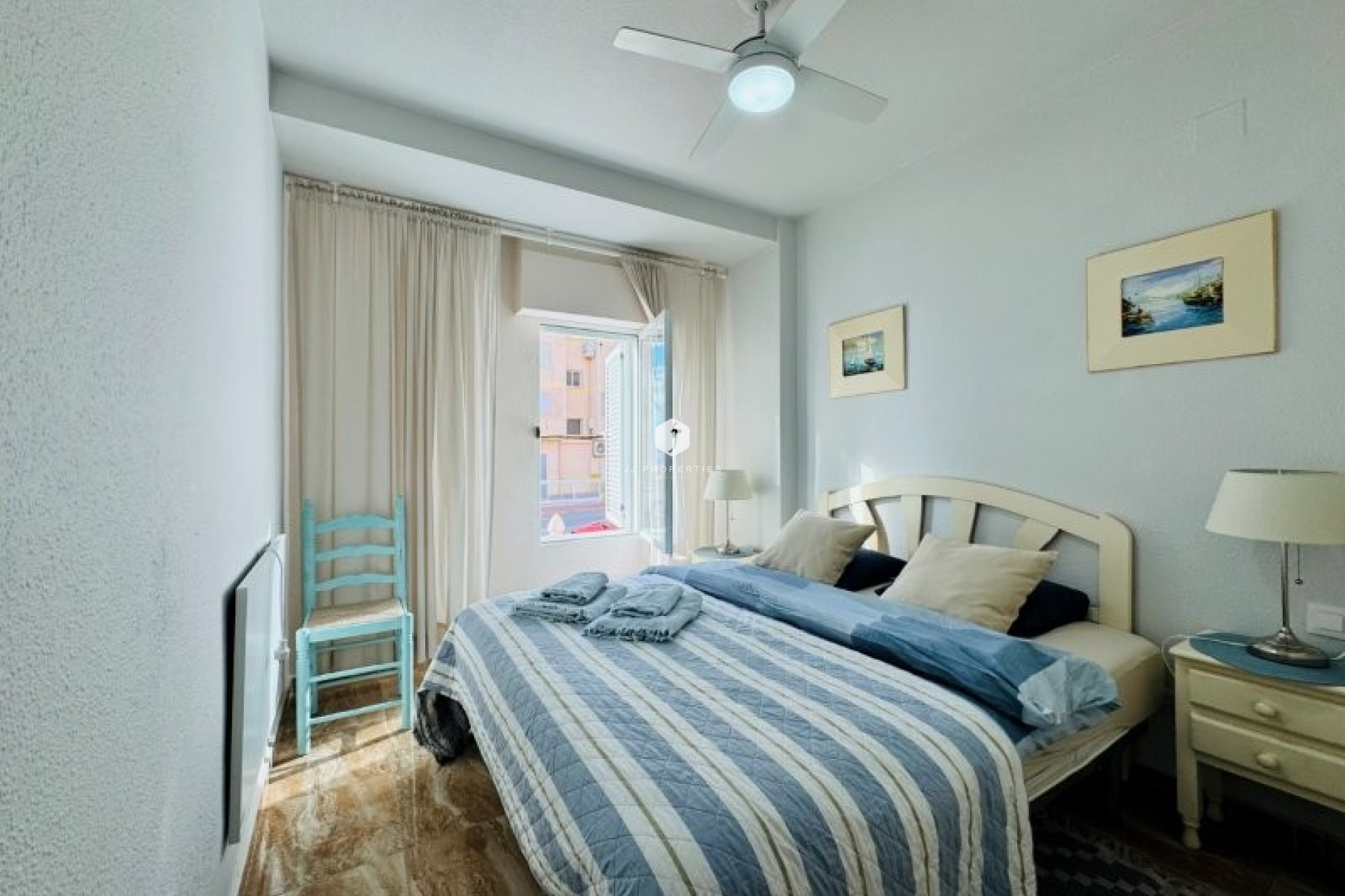 Tweedehands - Appartement / flat -
La Mata - Costa Blanca