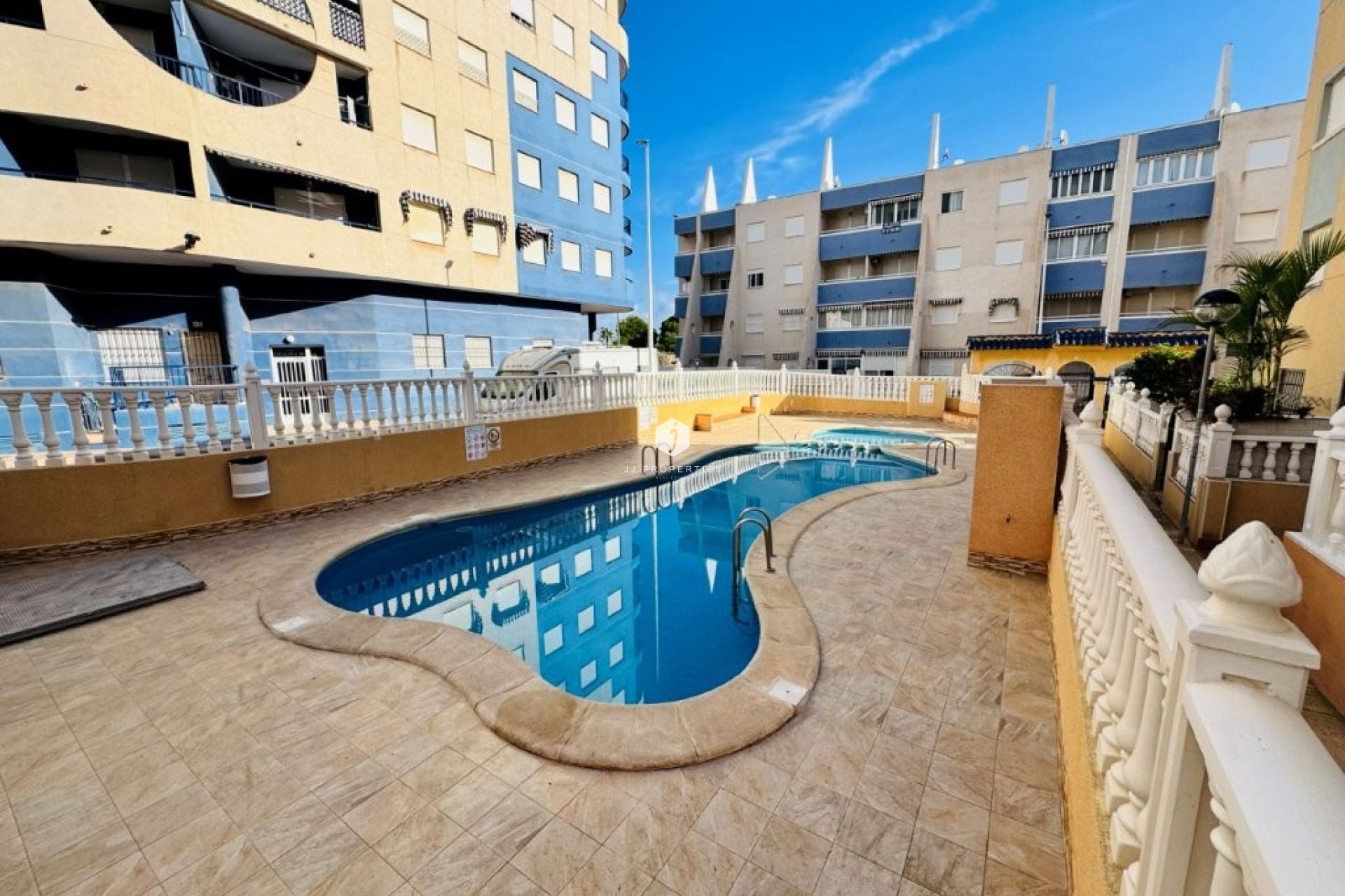 Tweedehands - Appartement / flat -
La Mata - Costa Blanca