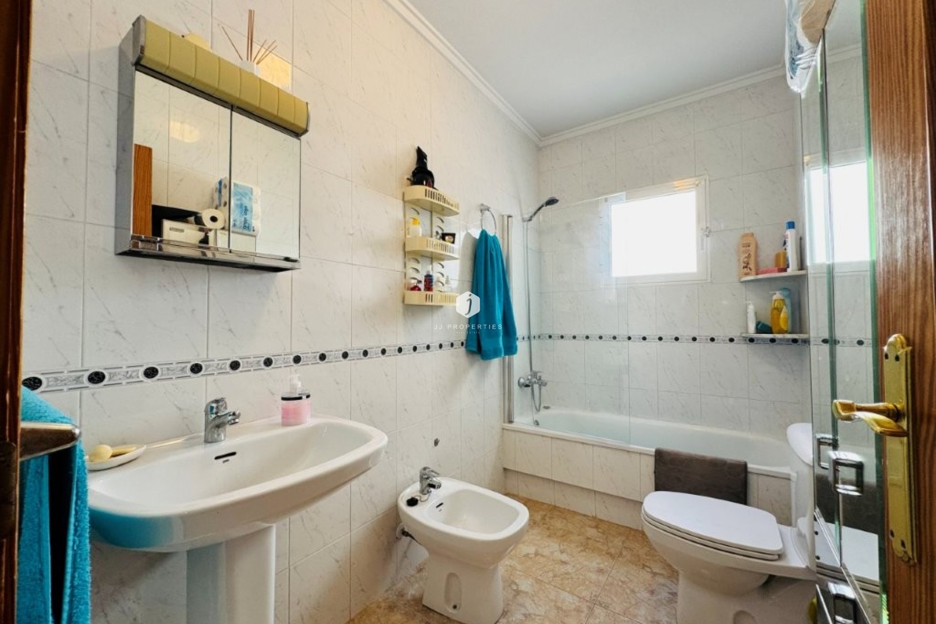 Tweedehands - Appartement / flat -
La Mata - Costa Blanca