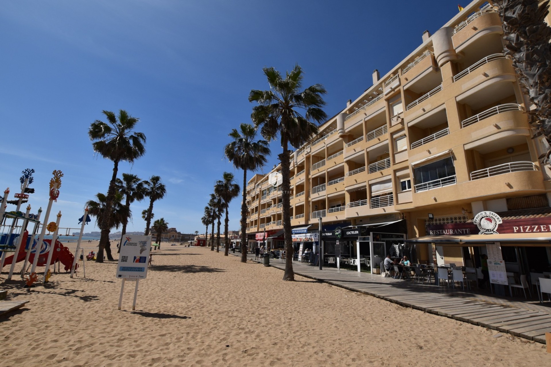 Tweedehands - Appartement / flat -
La Mata - Costa Blanca