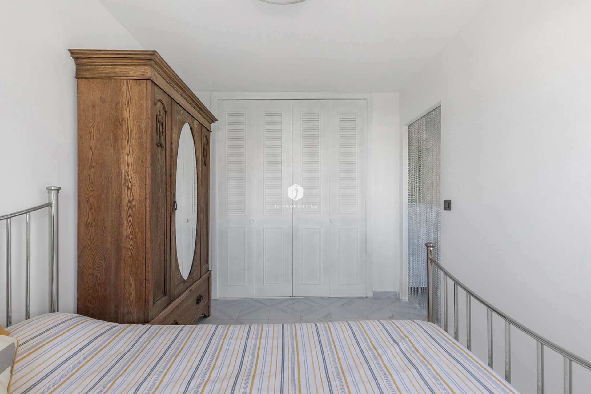 Tweedehands - Appartement / flat -
La Mata - Costa Blanca