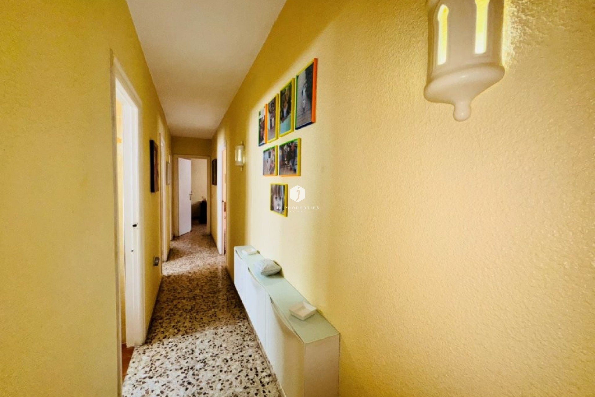 Tweedehands - Appartement / flat -
La Mata - Costa Blanca