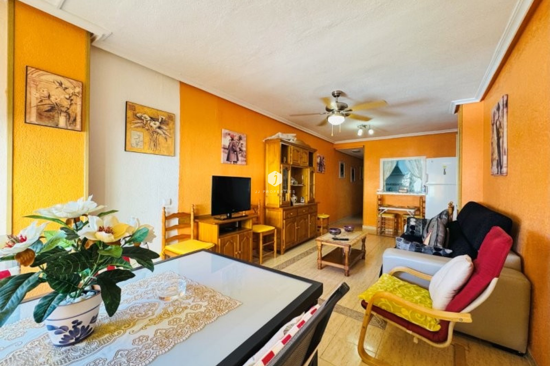 Tweedehands - Appartement / flat -
La Mata - Costa Blanca