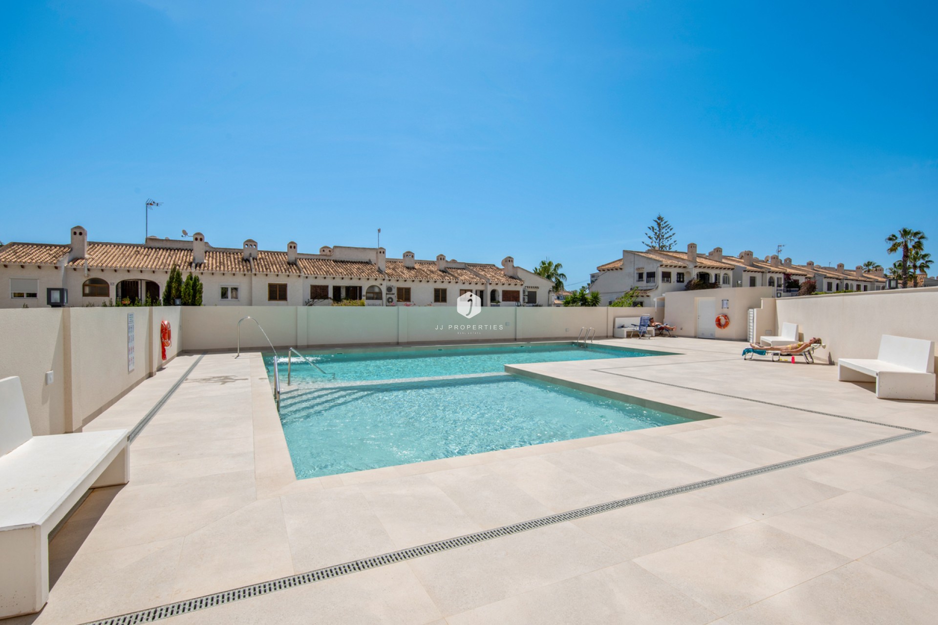 Tweedehands - Appartement / flat -
La Zenia - Costa Blanca