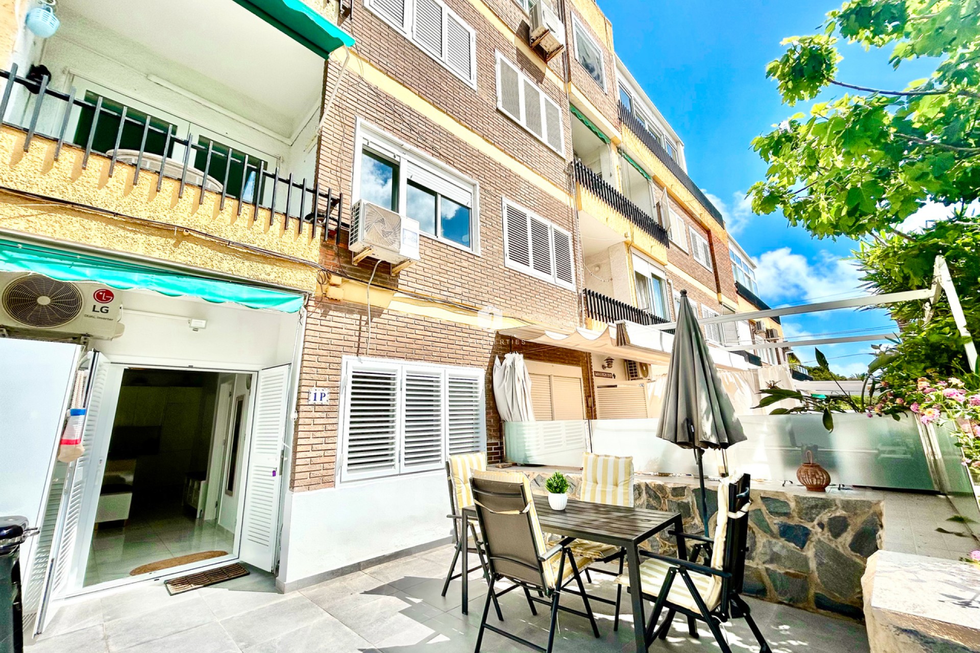 Tweedehands - Appartement / flat -
La Zenia - Costa Blanca
