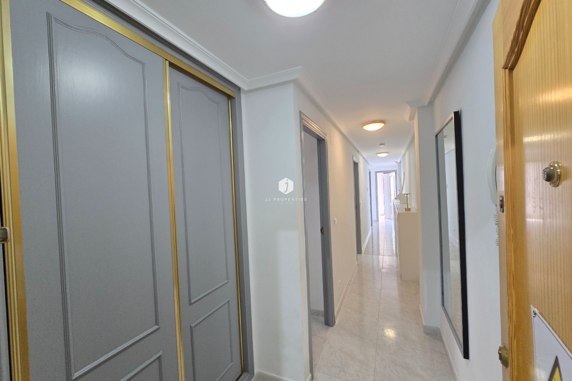 Tweedehands - Appartement / flat -
Los Montesinos - Costa Blanca