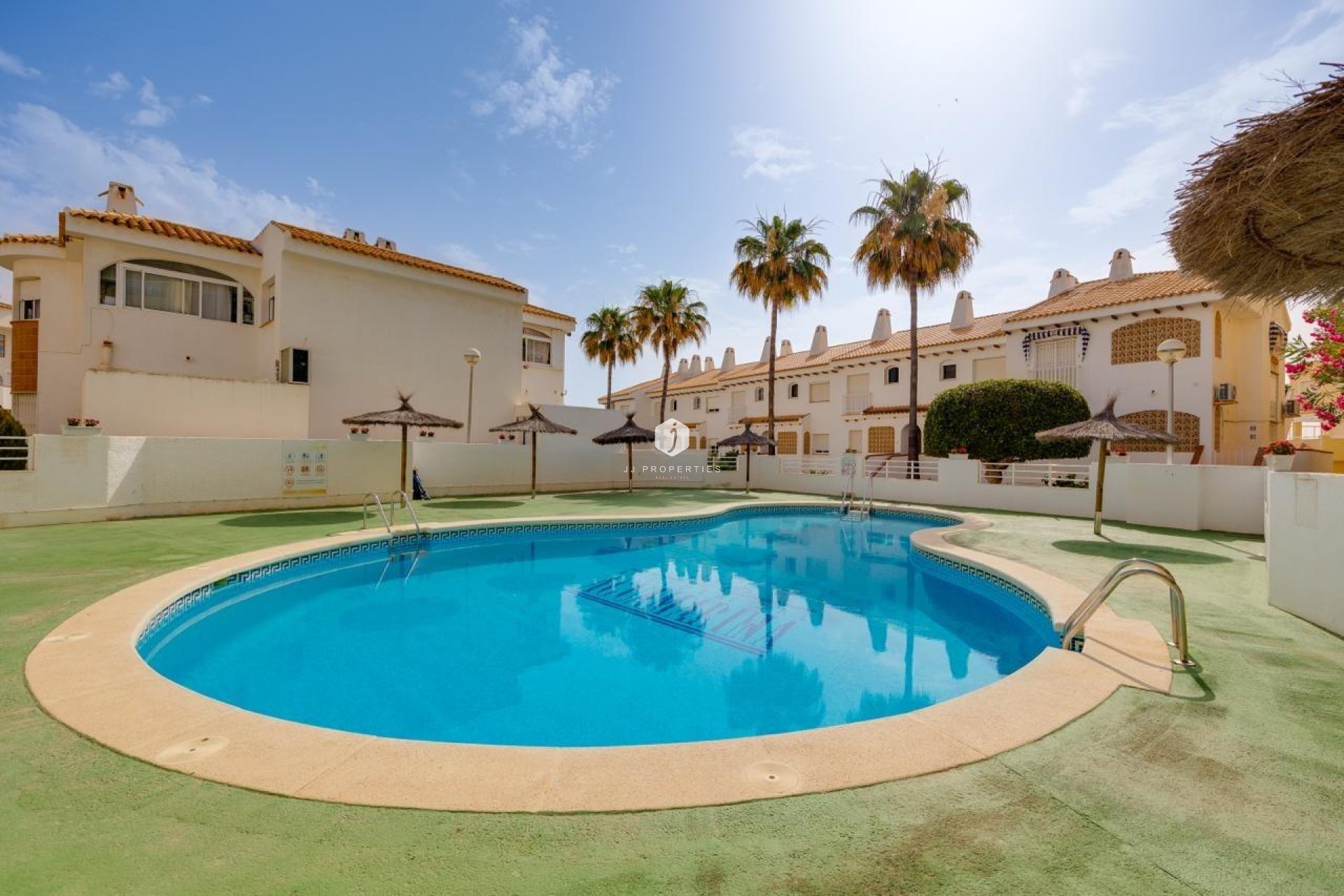 Tweedehands - Appartement / flat -
Orihuela Costa - Campoamor