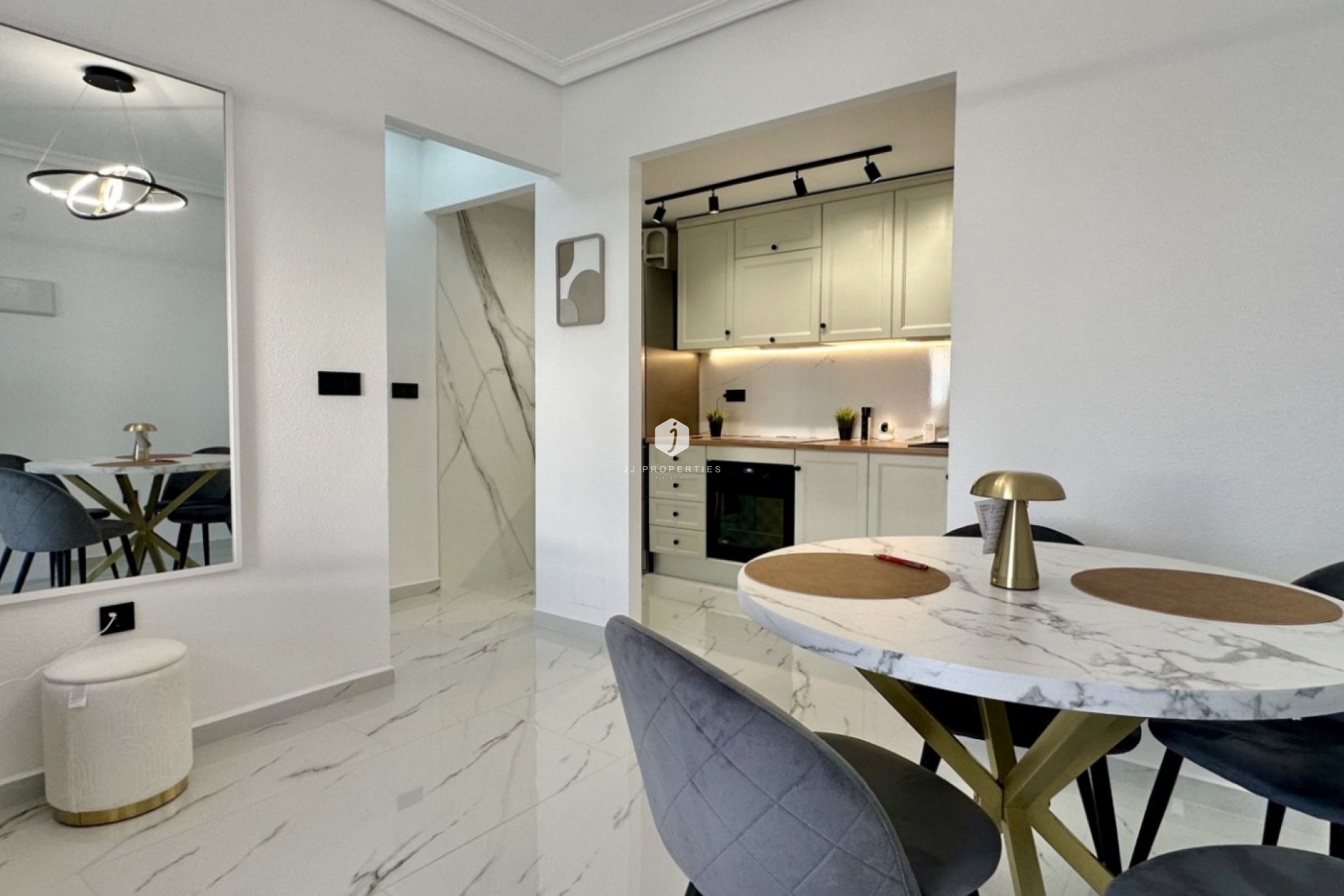 Tweedehands - Appartement / flat -
Orihuela Costa - Costa Blanca