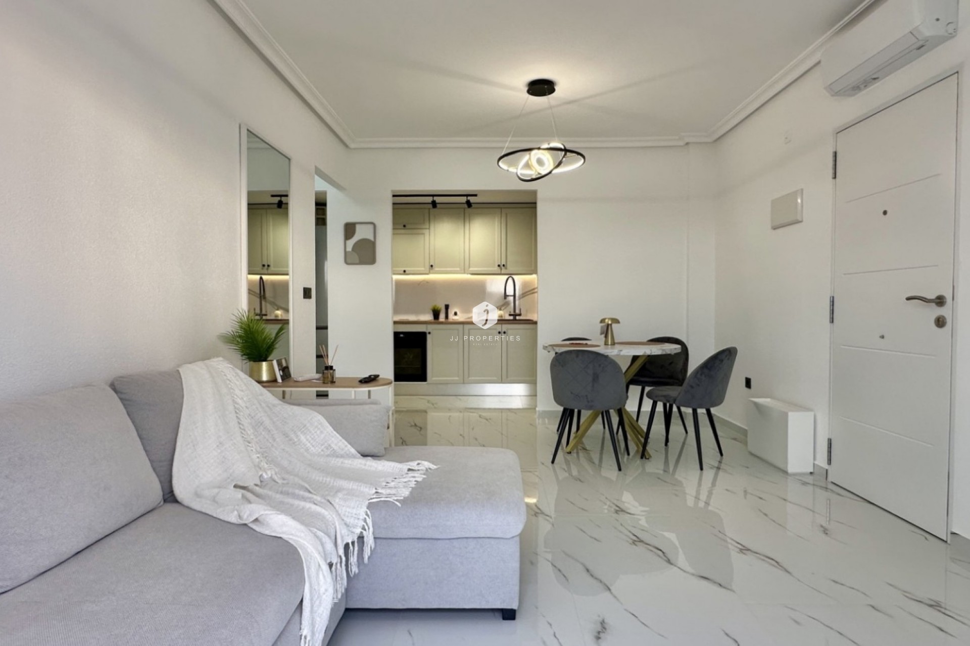 Tweedehands - Appartement / flat -
Orihuela Costa - Costa Blanca