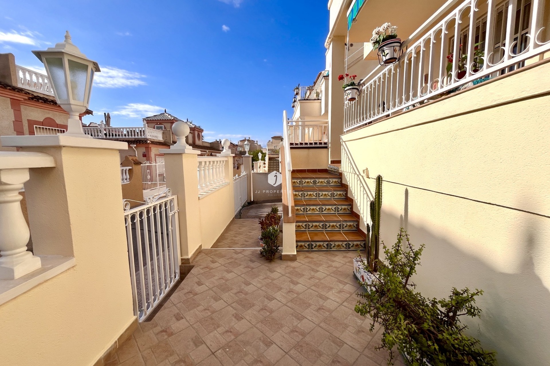 Tweedehands - Appartement / flat -
Playa Flamenca - Costa Blanca