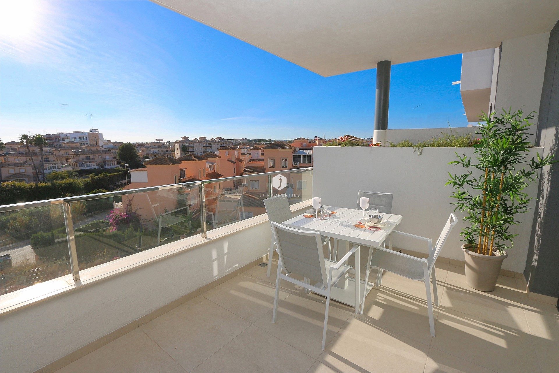 Tweedehands - Appartement / flat -
Playa Flamenca - Costa Blanca
