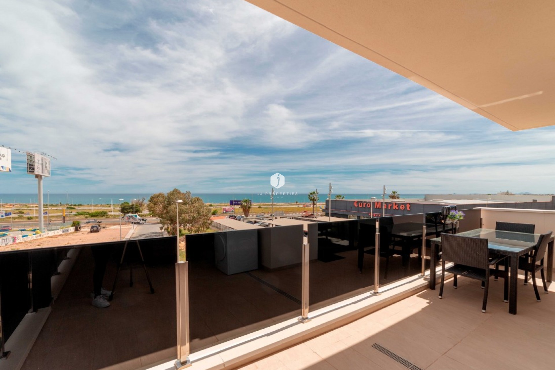Tweedehands - Appartement / flat -
Playa Flamenca - Costa Blanca
