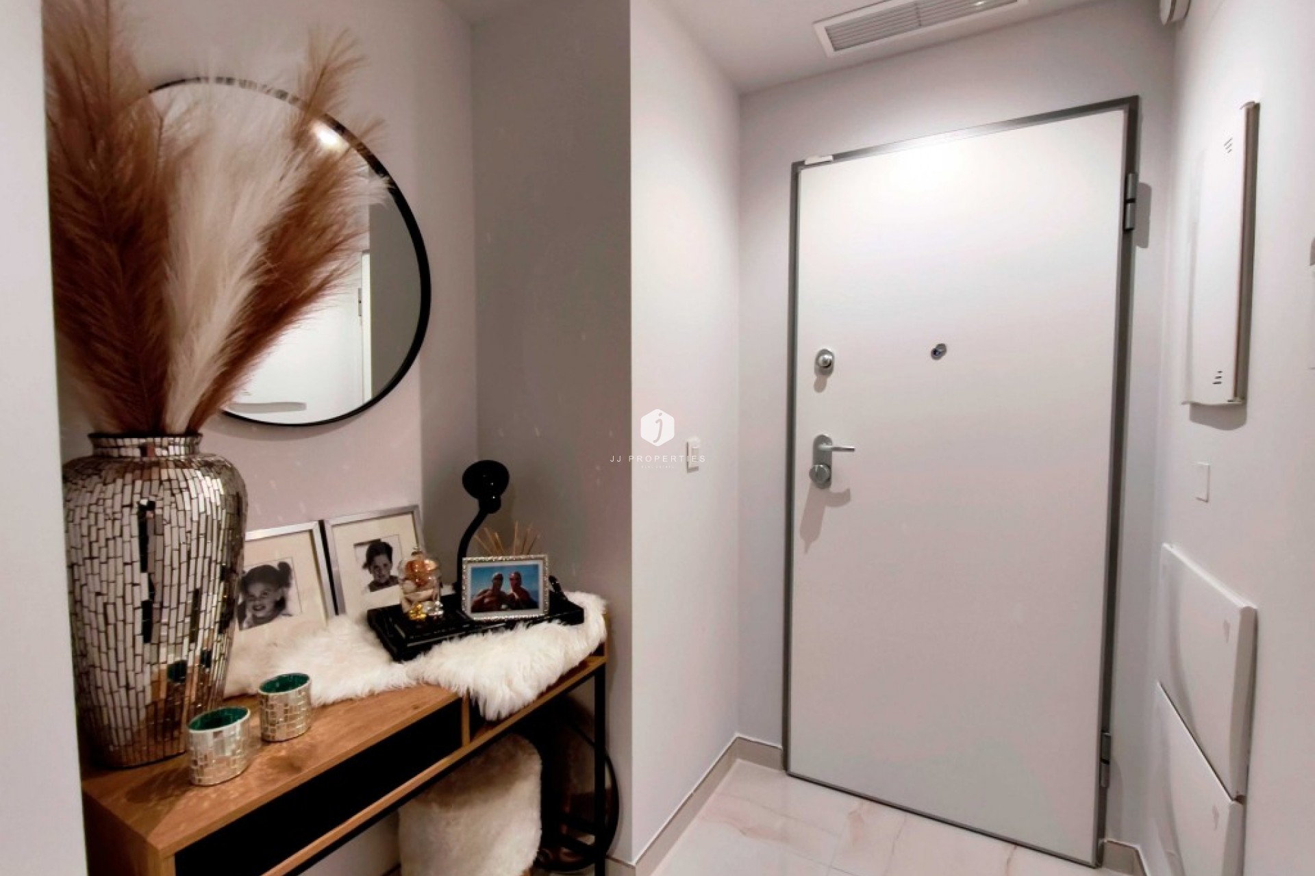 Tweedehands - Appartement / flat -
Playa Flamenca - Costa Blanca