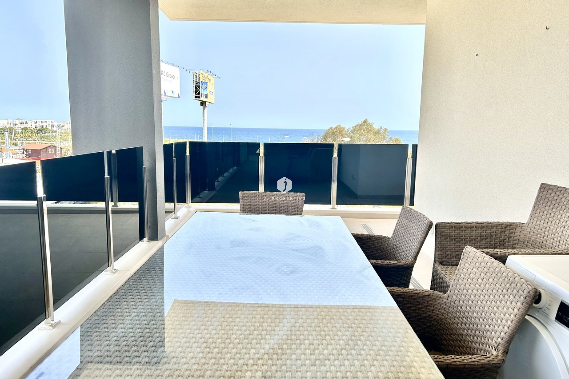 Tweedehands - Appartement / flat -
Playa Flamenca - Costa Blanca