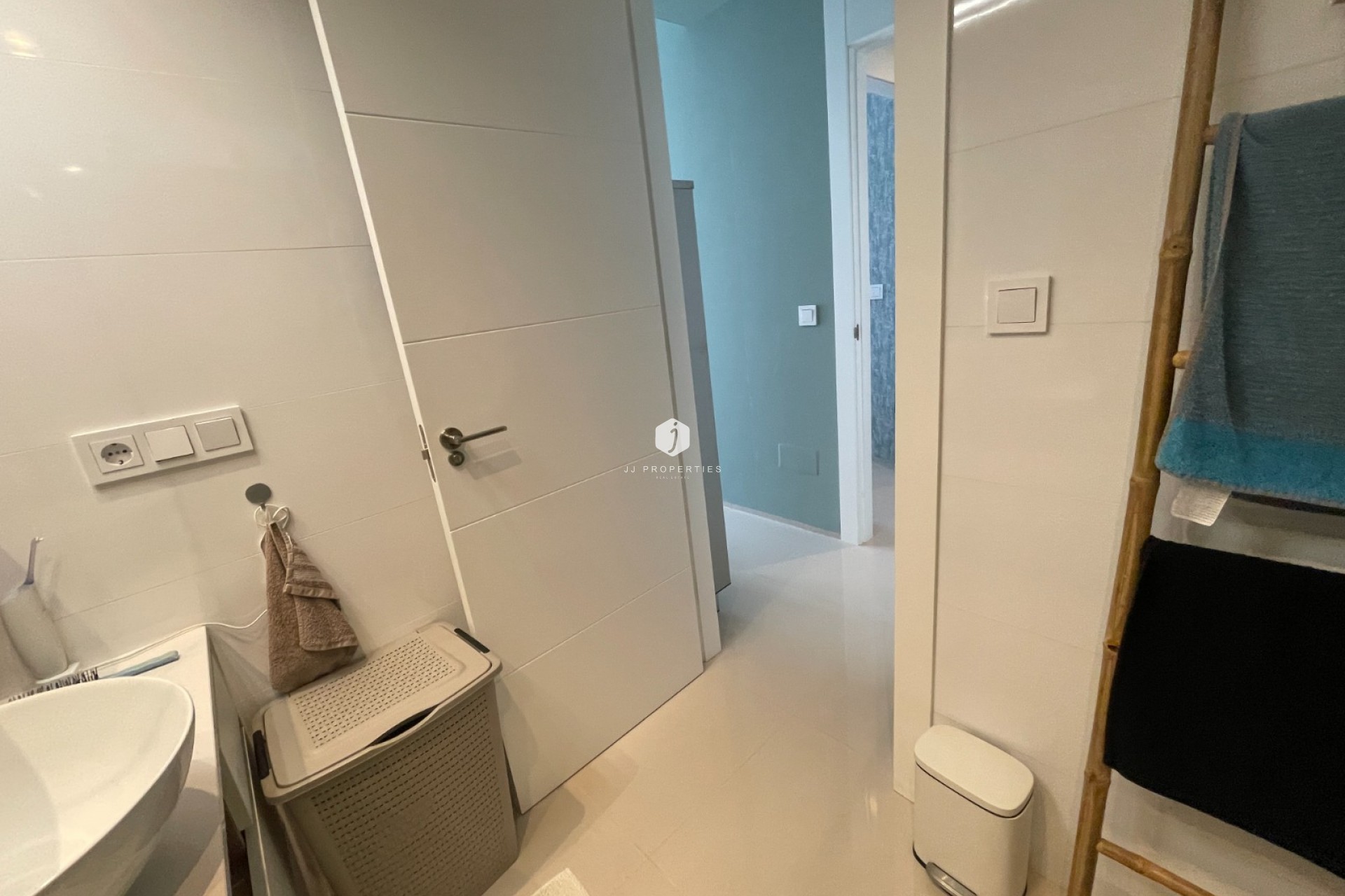 Tweedehands - Appartement / flat -
Rojales - Inland