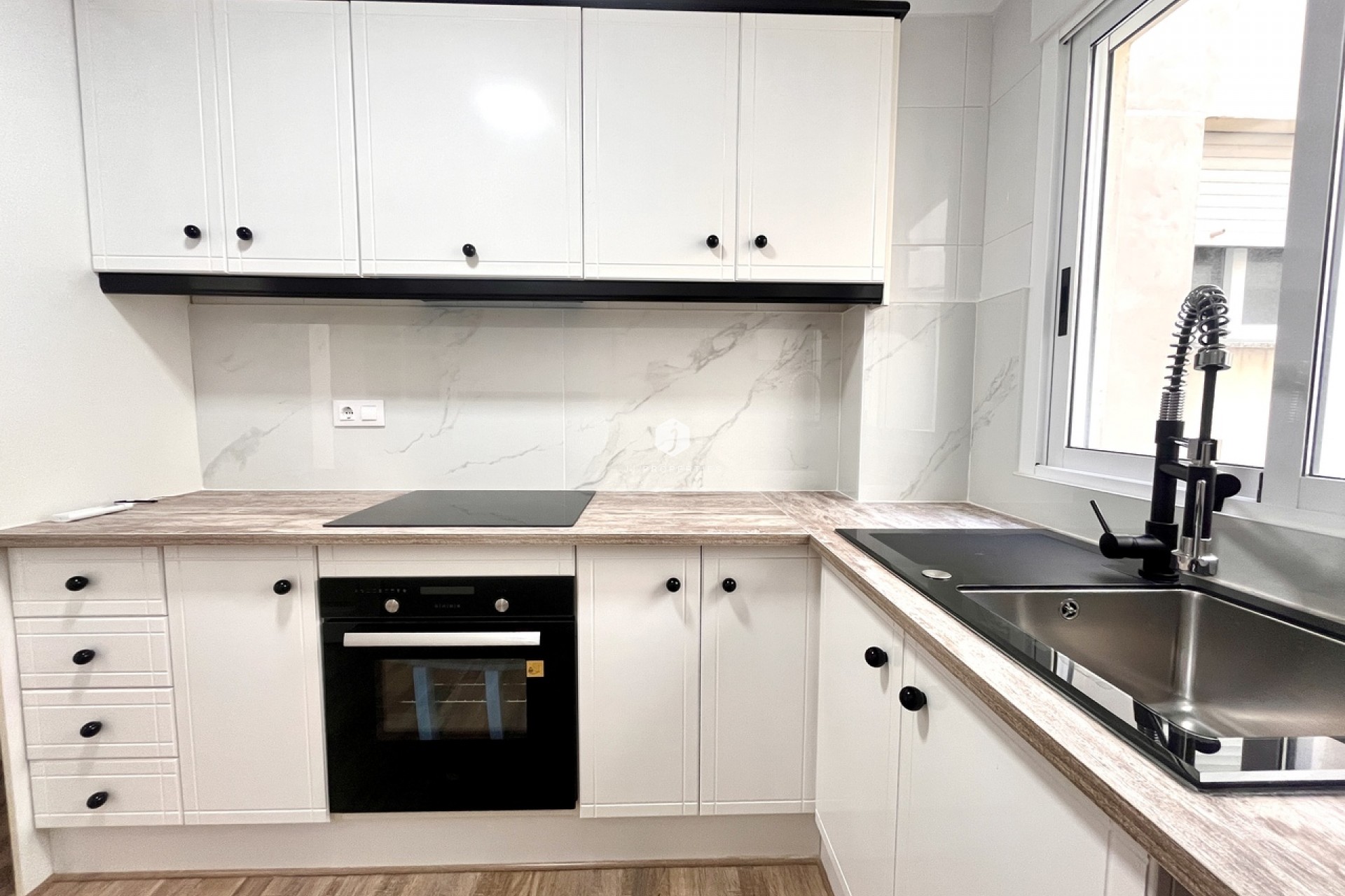 Tweedehands - Appartement / flat -
San Miguel de Salinas - Inland