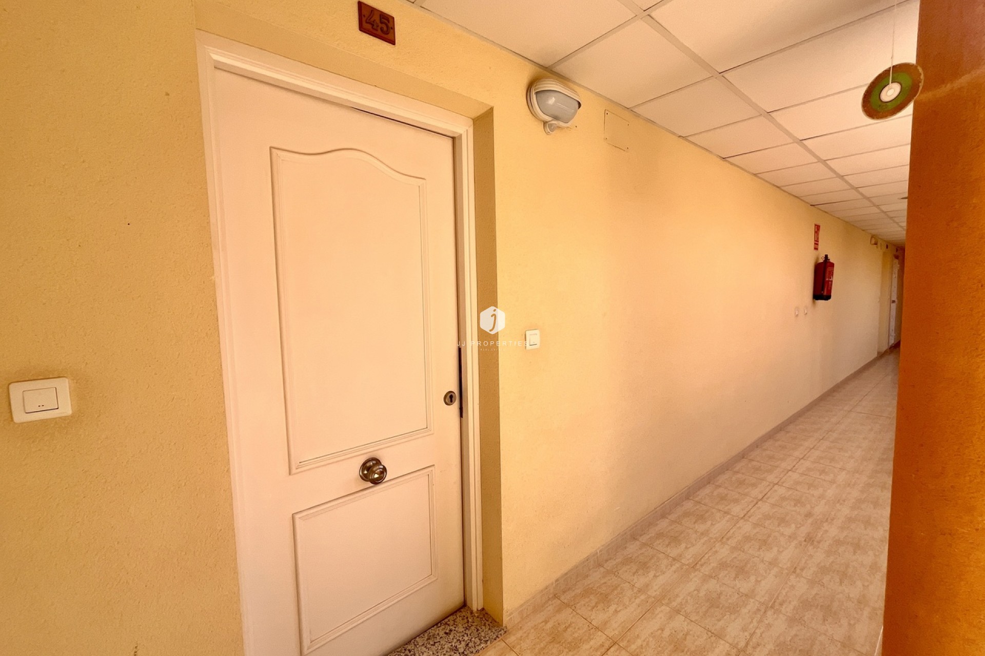 Tweedehands - Appartement / flat -
San Miguel de Salinas - Inland