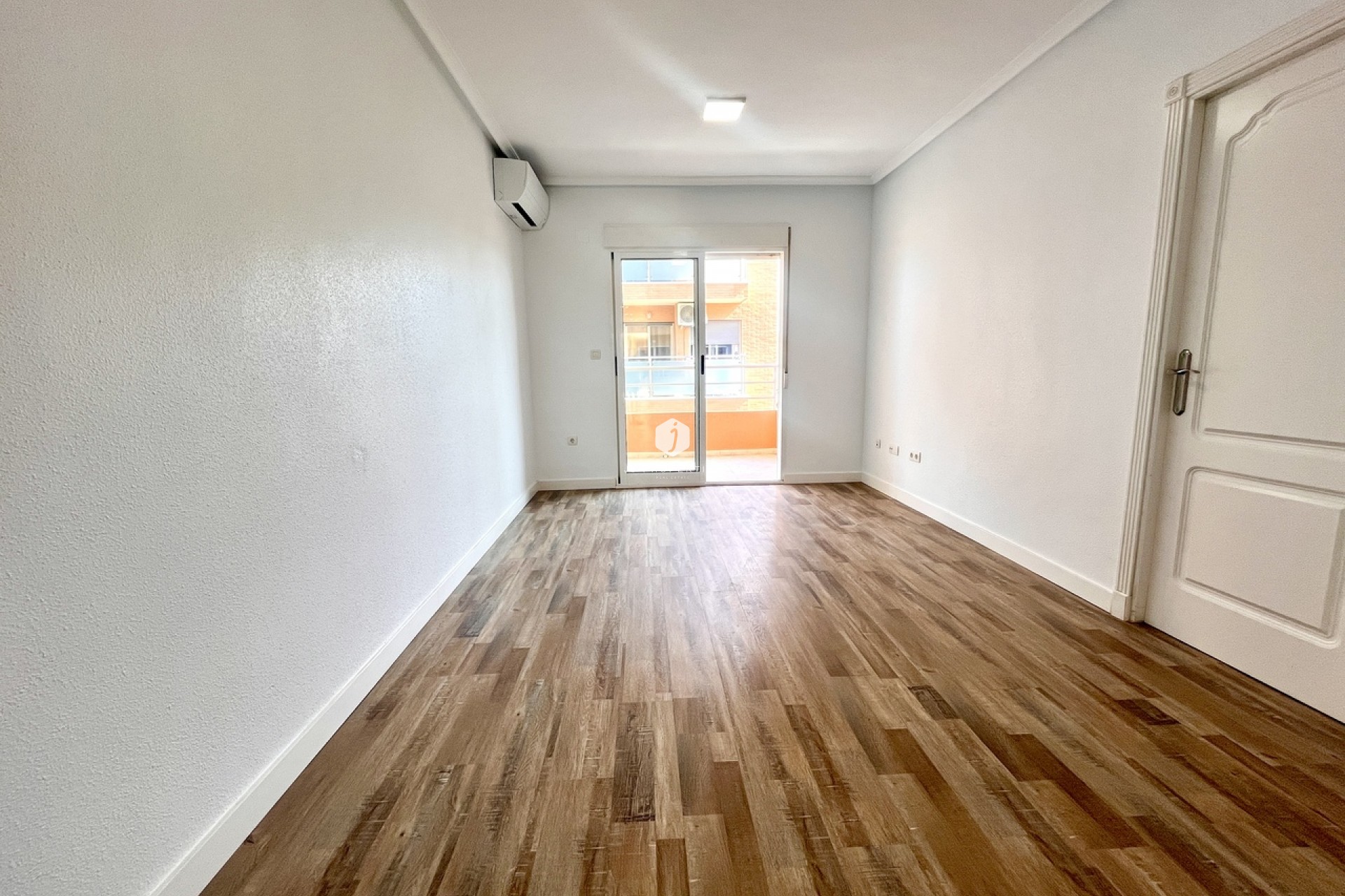 Tweedehands - Appartement / flat -
San Miguel de Salinas - Inland