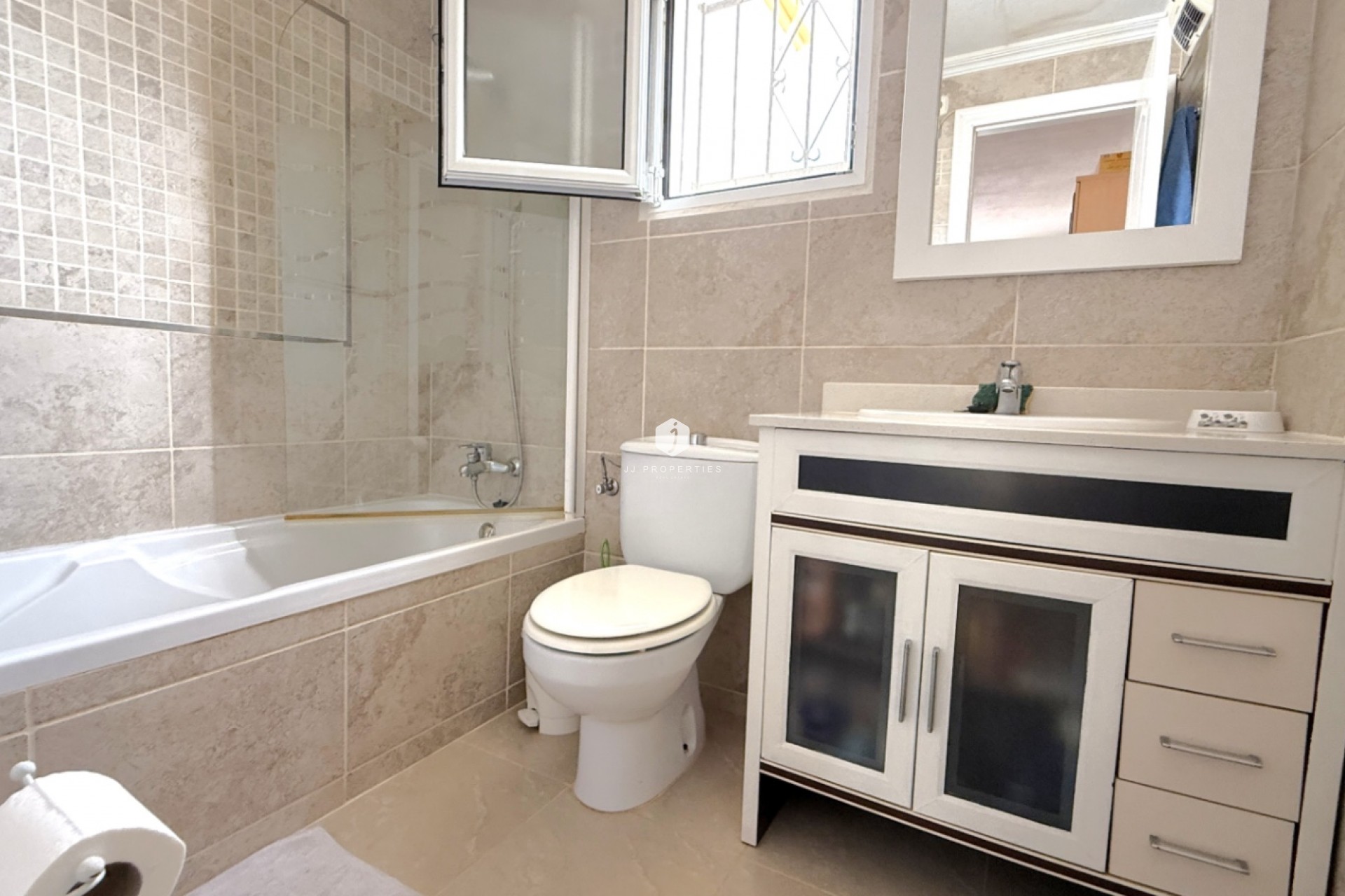 Tweedehands - Appartement / flat -
San Miguel de Salinas - Inland