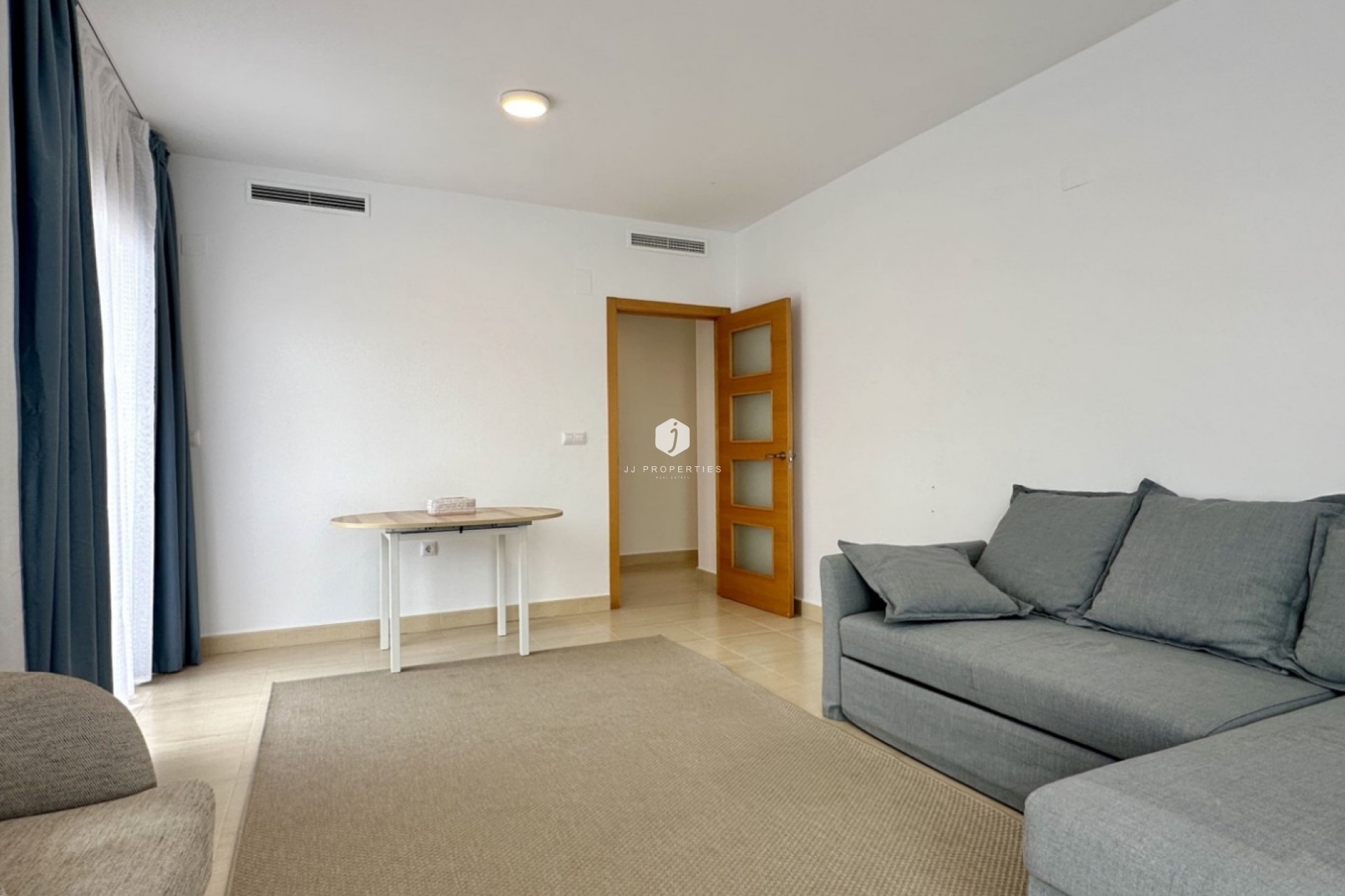 Tweedehands - Appartement / flat -
San Miguel de Salinas - Inland