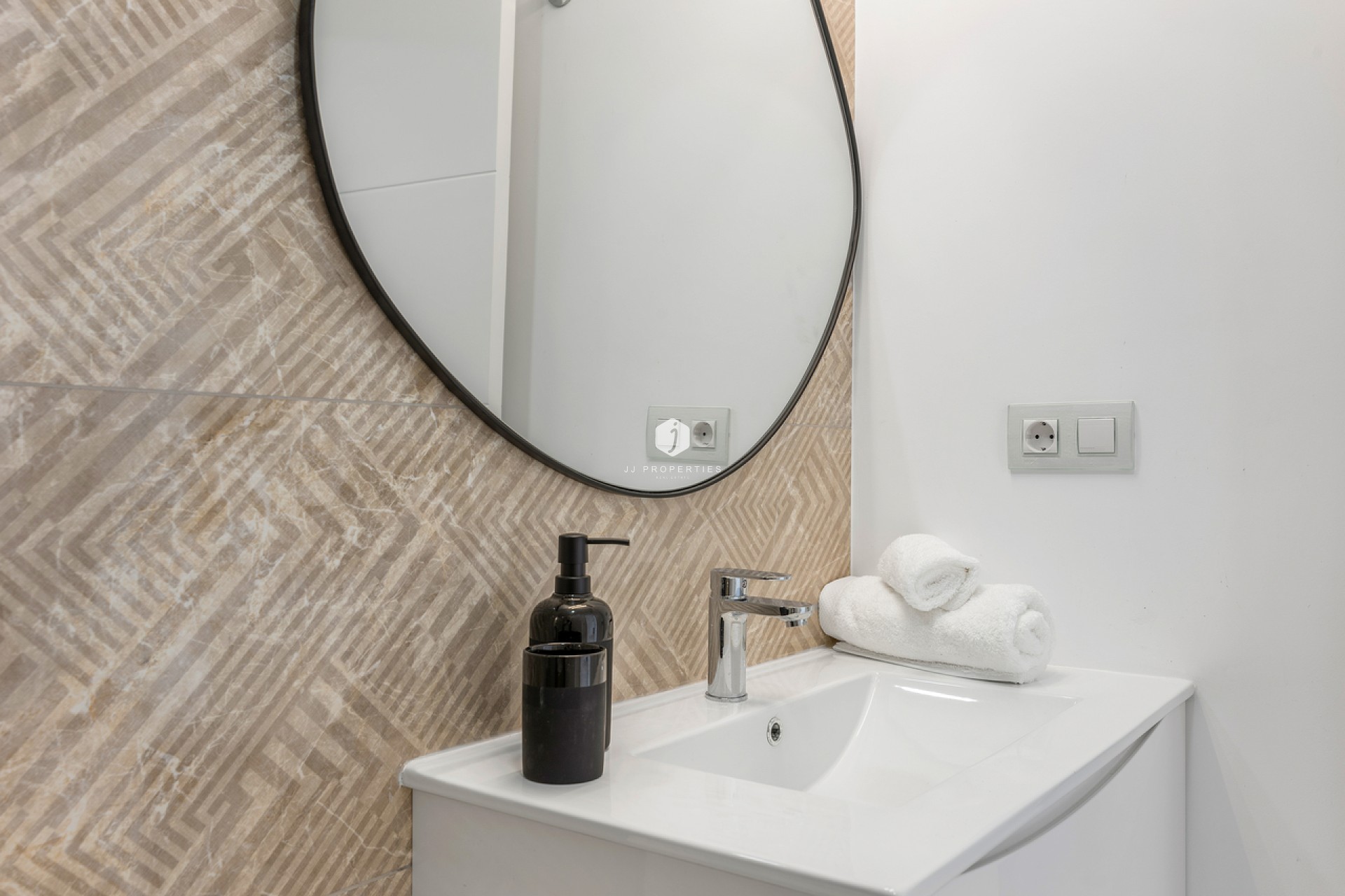 Tweedehands - Appartement / flat -
San Miguel de Salinas - Inland