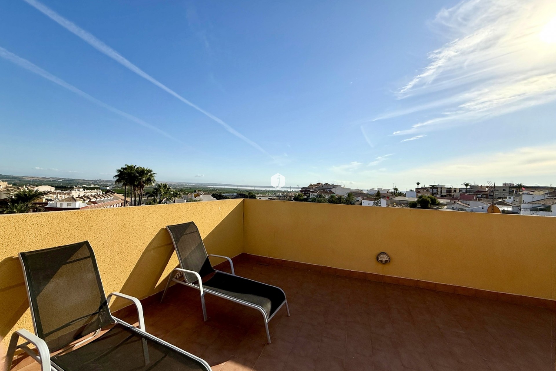 Tweedehands - Appartement / flat -
San Miguel de Salinas - Inland