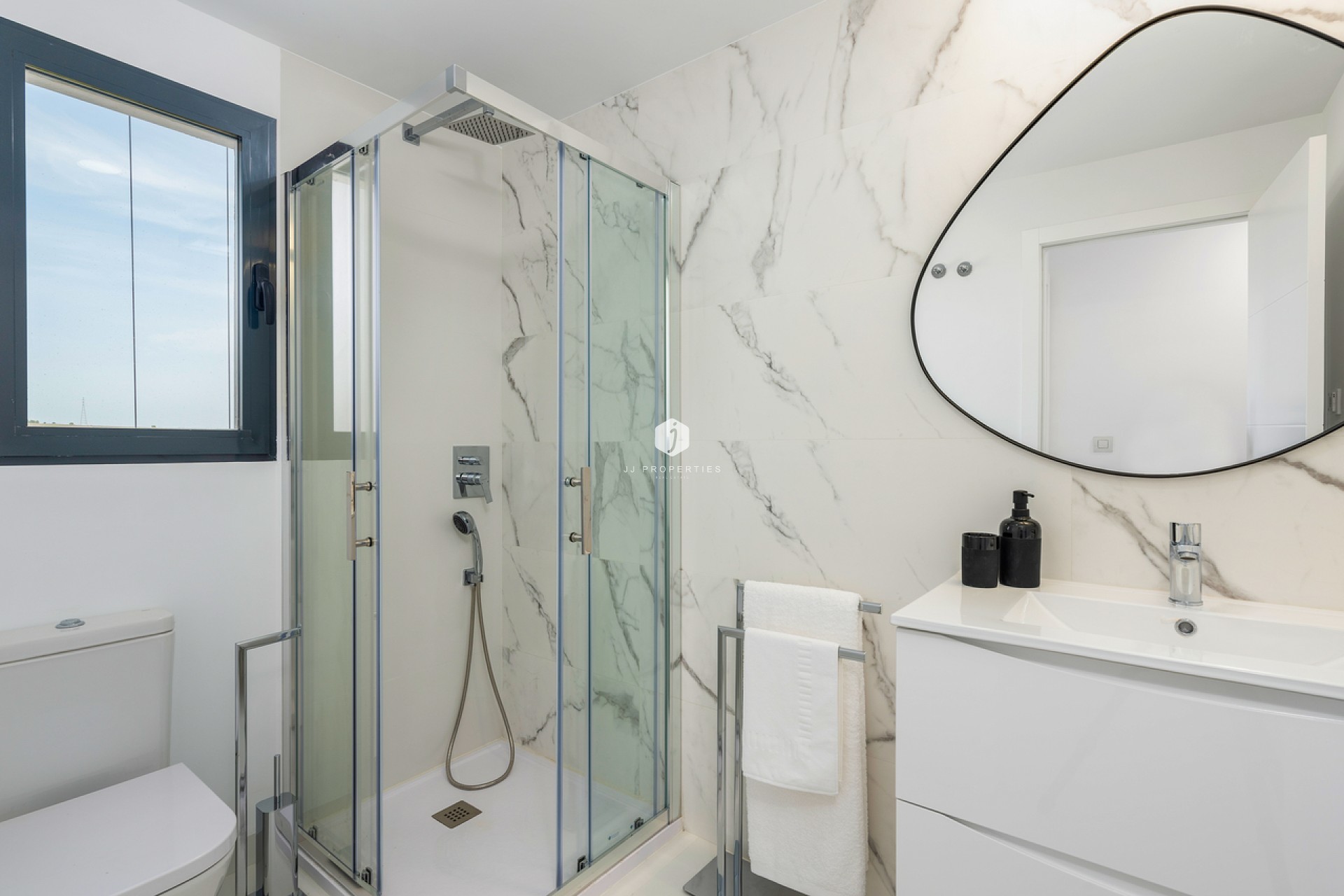 Tweedehands - Appartement / flat -
San Miguel de Salinas - Inland