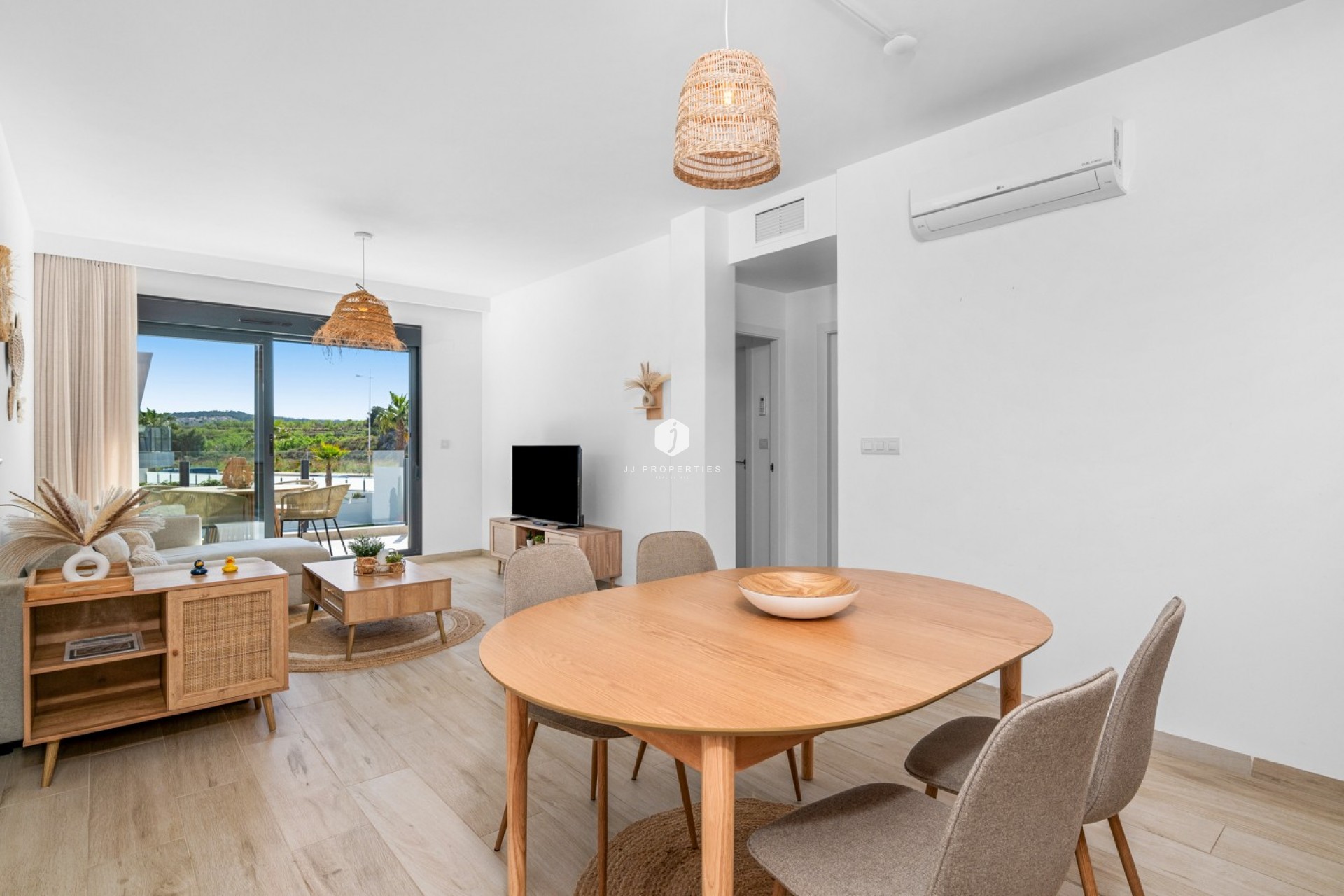 Tweedehands - Appartement / flat -
San Miguel de Salinas - Inland