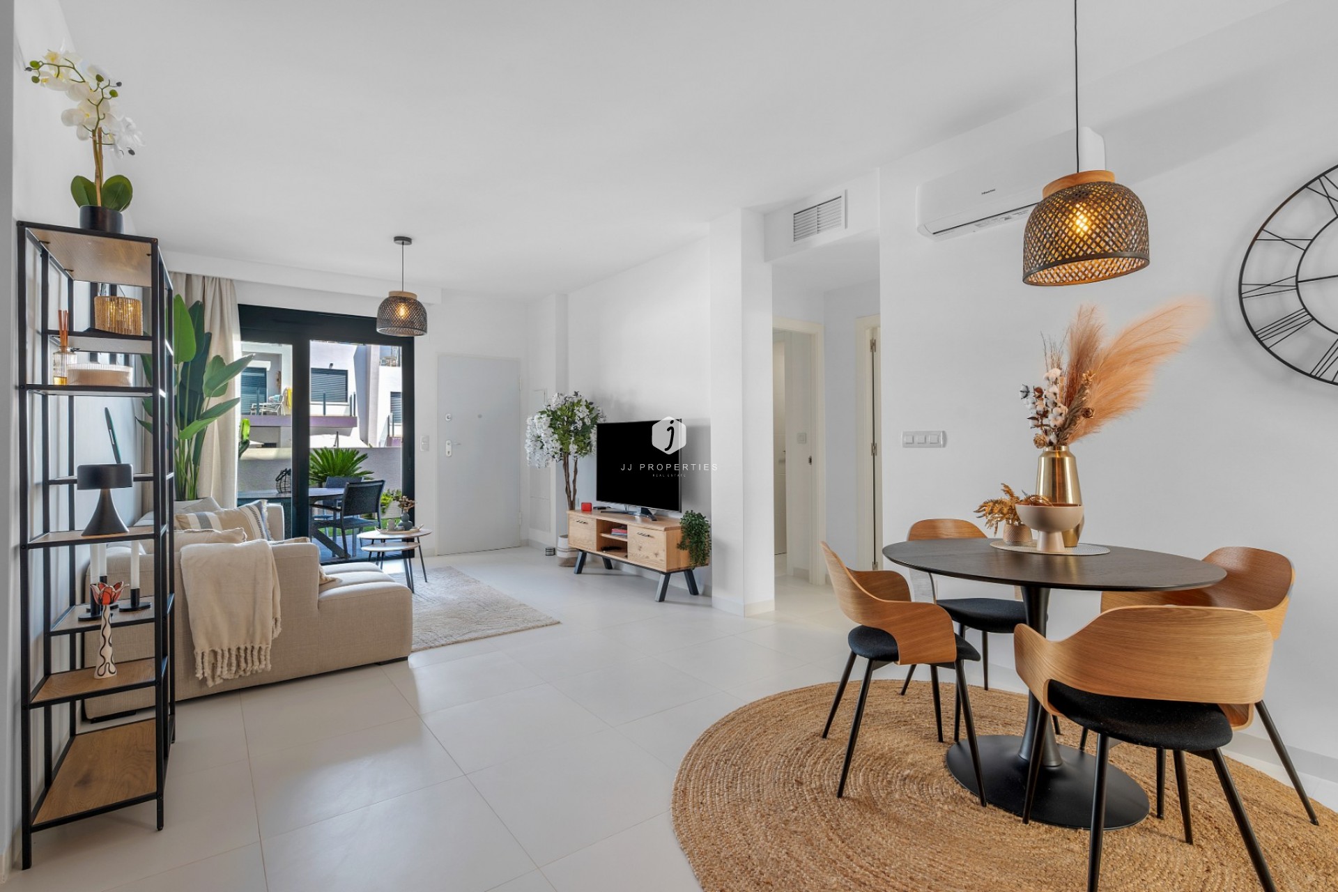 Tweedehands - Appartement / flat -
San Miguel de Salinas - Inland