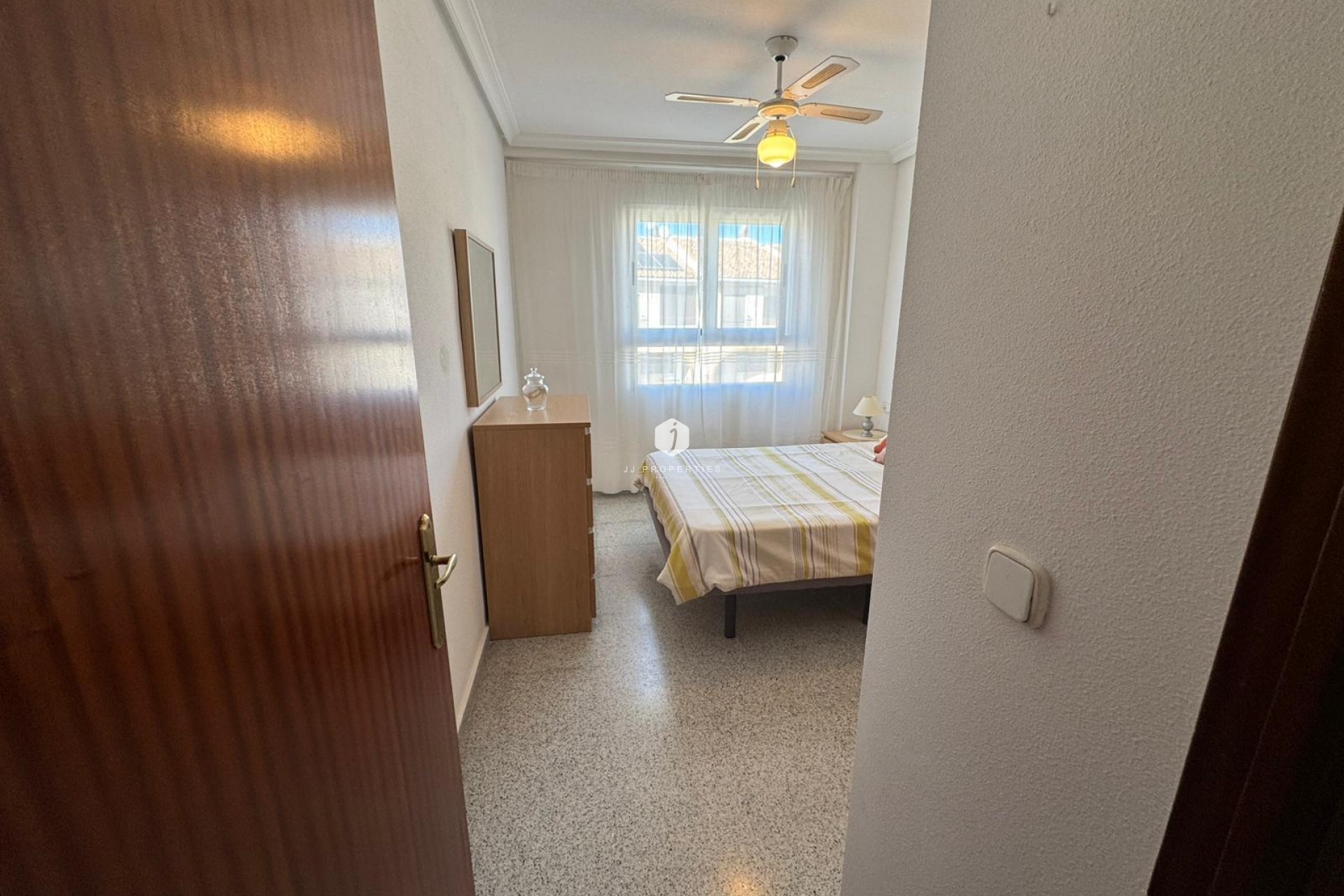 Tweedehands - Appartement / flat -
San Miguel de Salinas - Inland