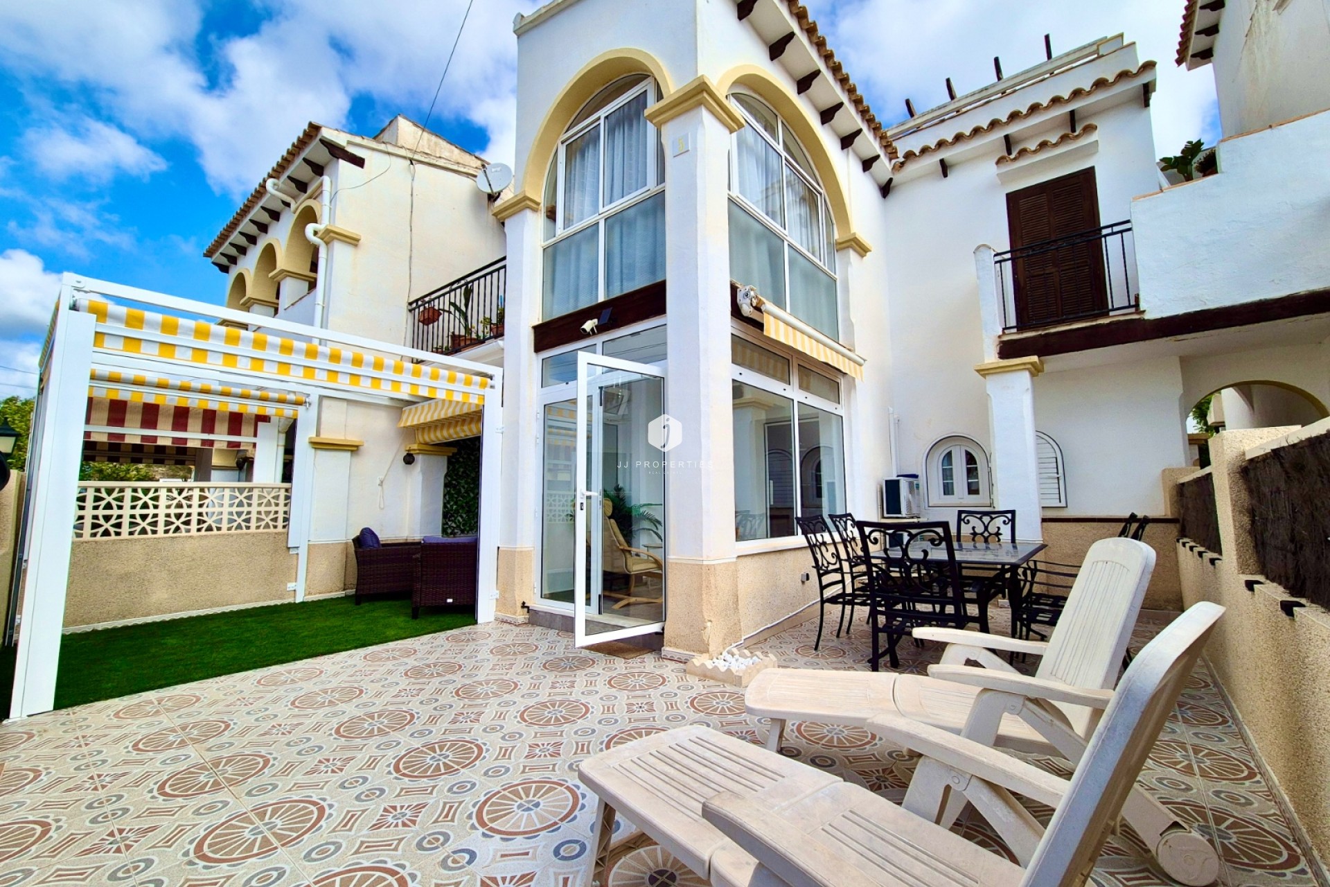 Tweedehands - Appartement / flat -
San Miguel de Salinas - Inland