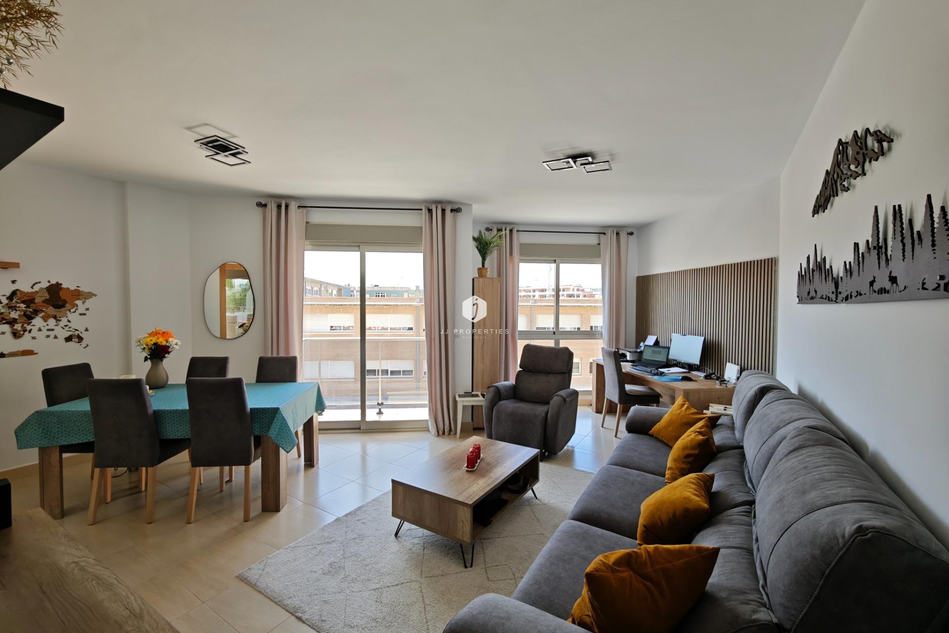 Tweedehands - Appartement / flat -
San Miguel de Salinas