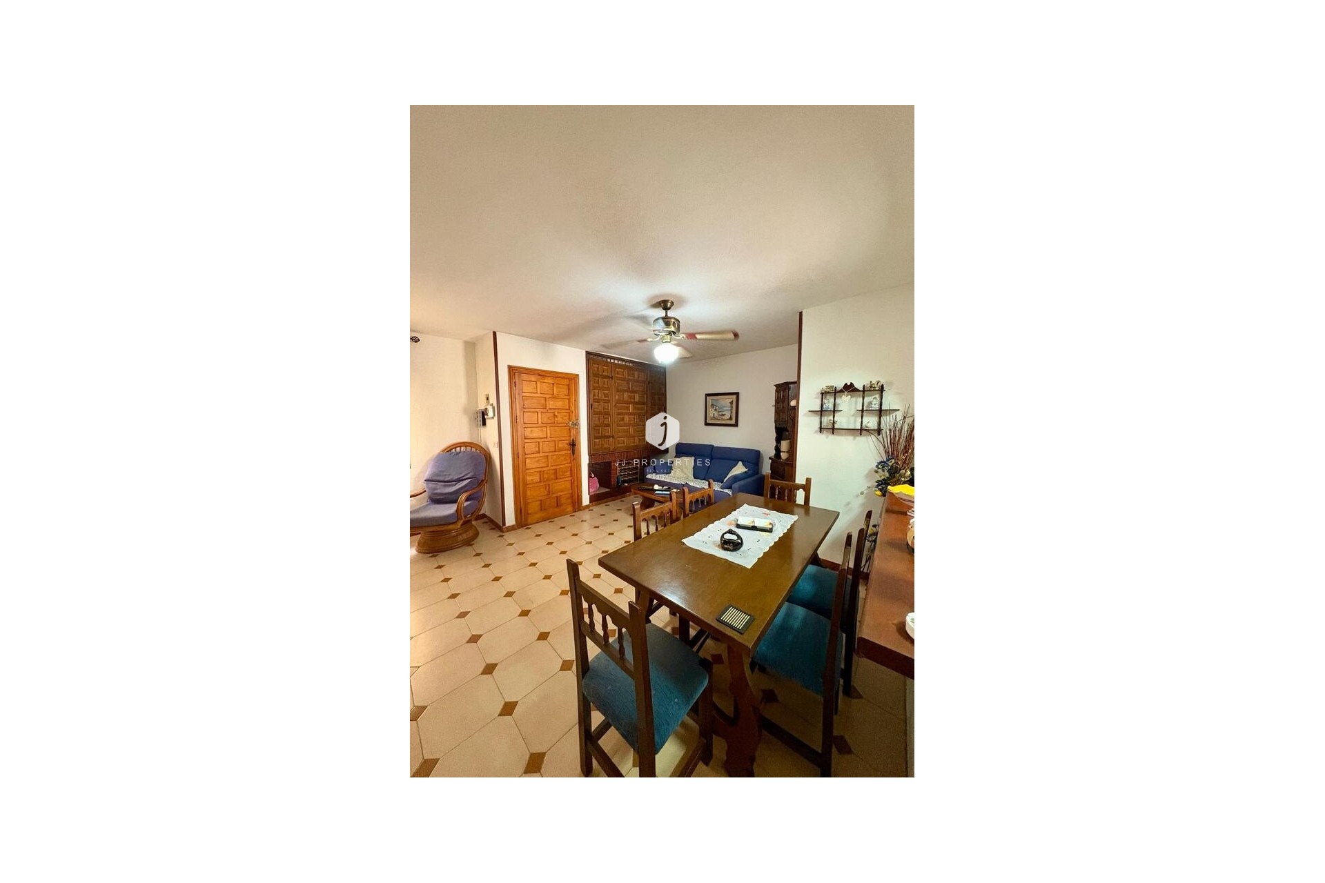 Tweedehands - Appartement / flat -
Torrelamata - Costa Blanca